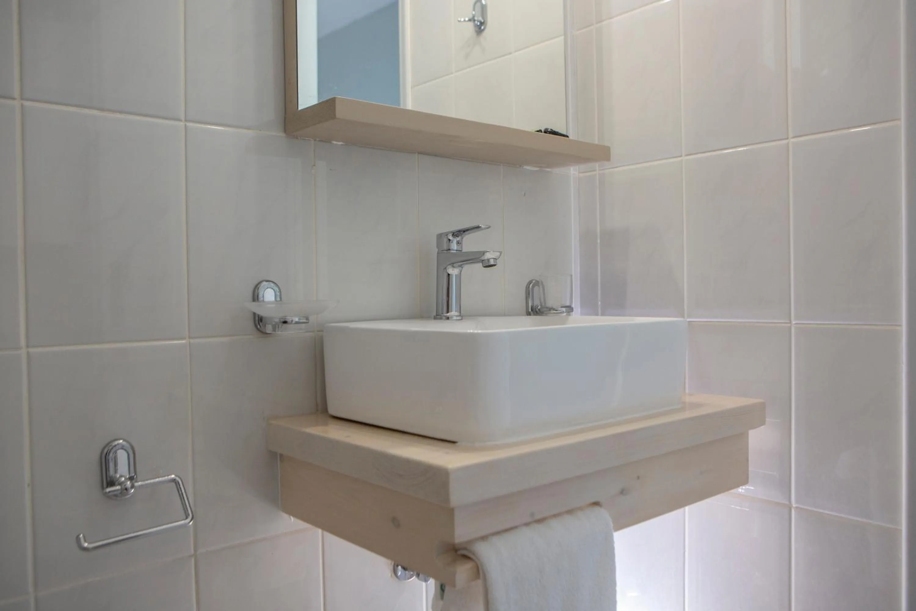 Bathroom in Captain Nick Aparthotel