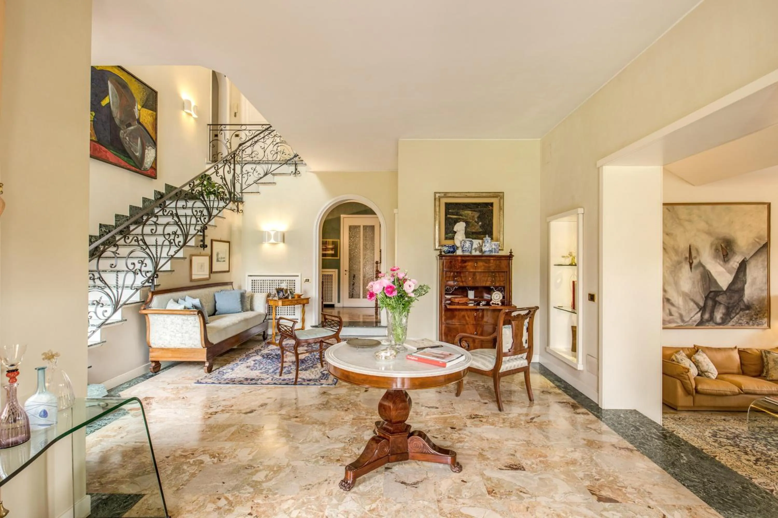 Decorative detail in La Gaura Guest House