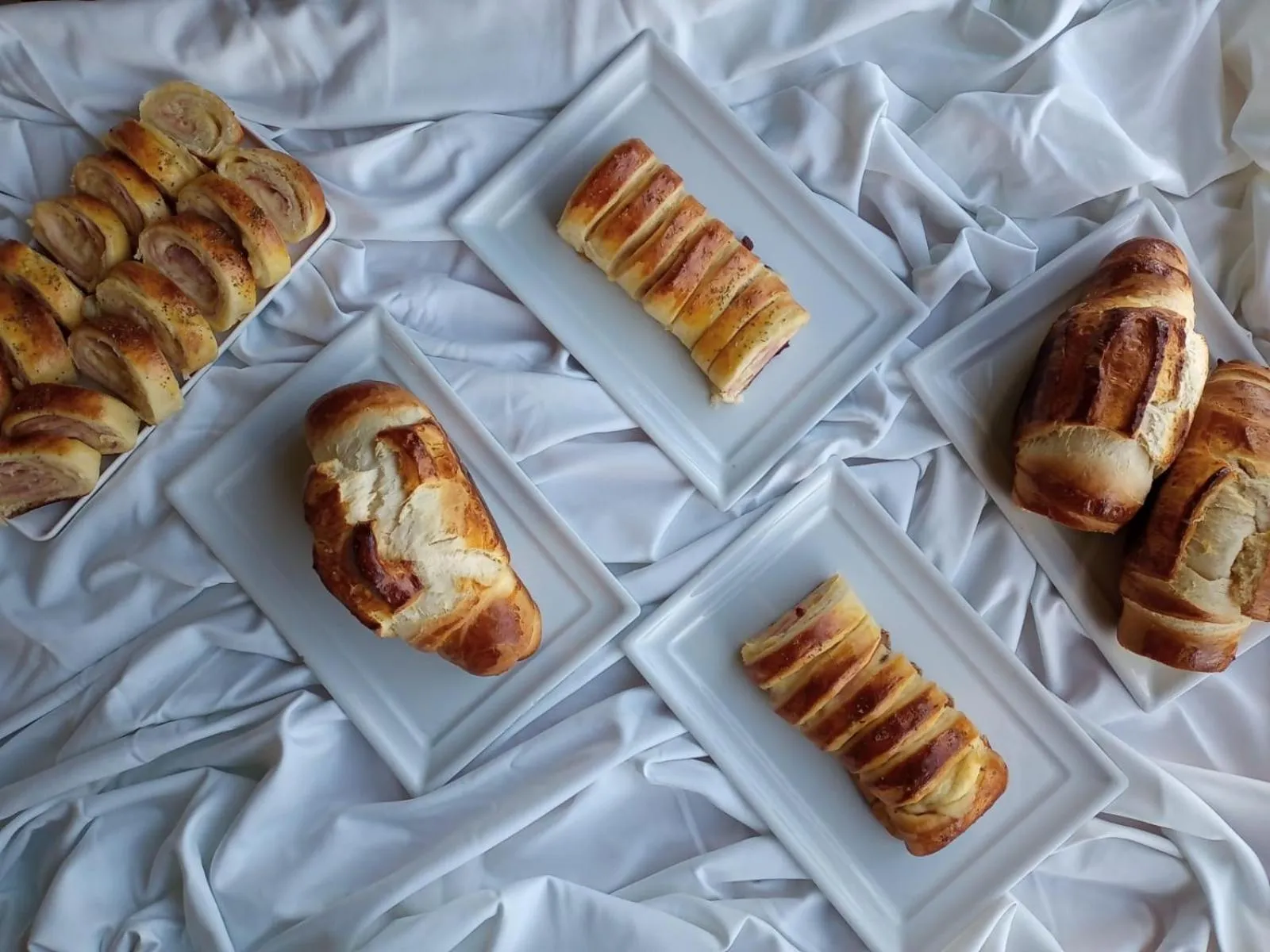 Food close-up in Harbor Self Graciosa Hotel