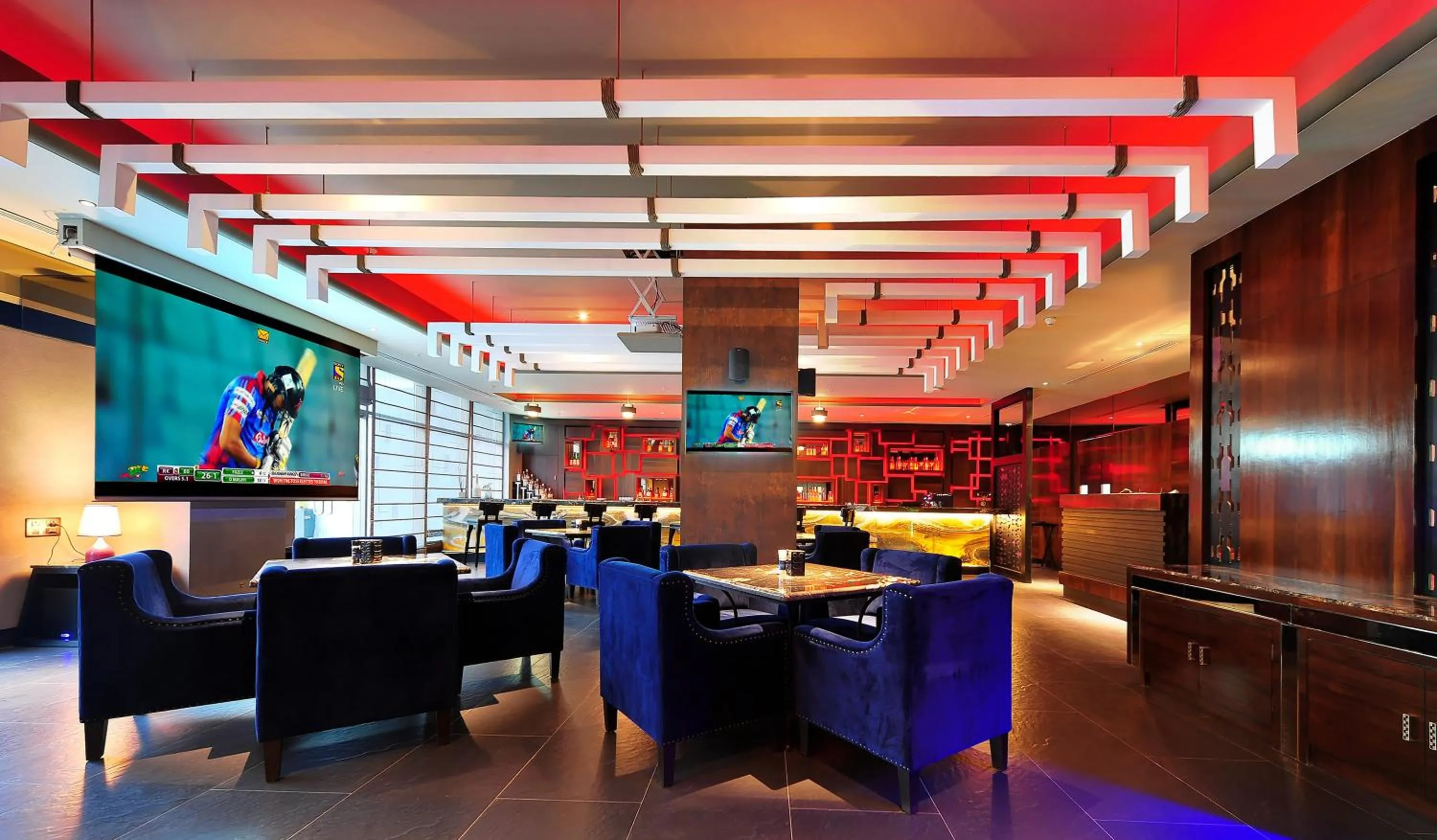 Lounge or bar in Radisson Blu Plaza Hotel Mysore