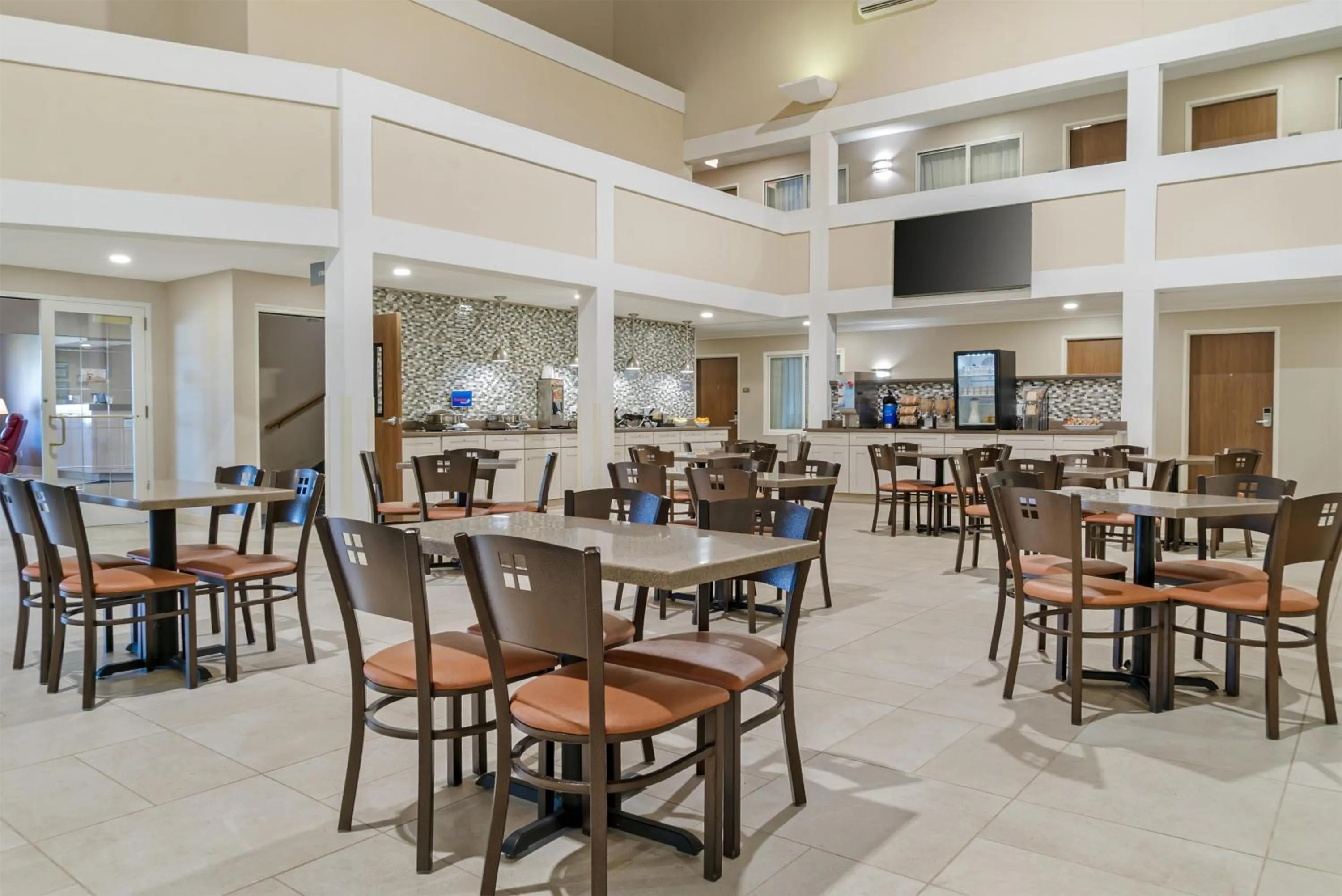 Breakfast in Best Western Lakewinds