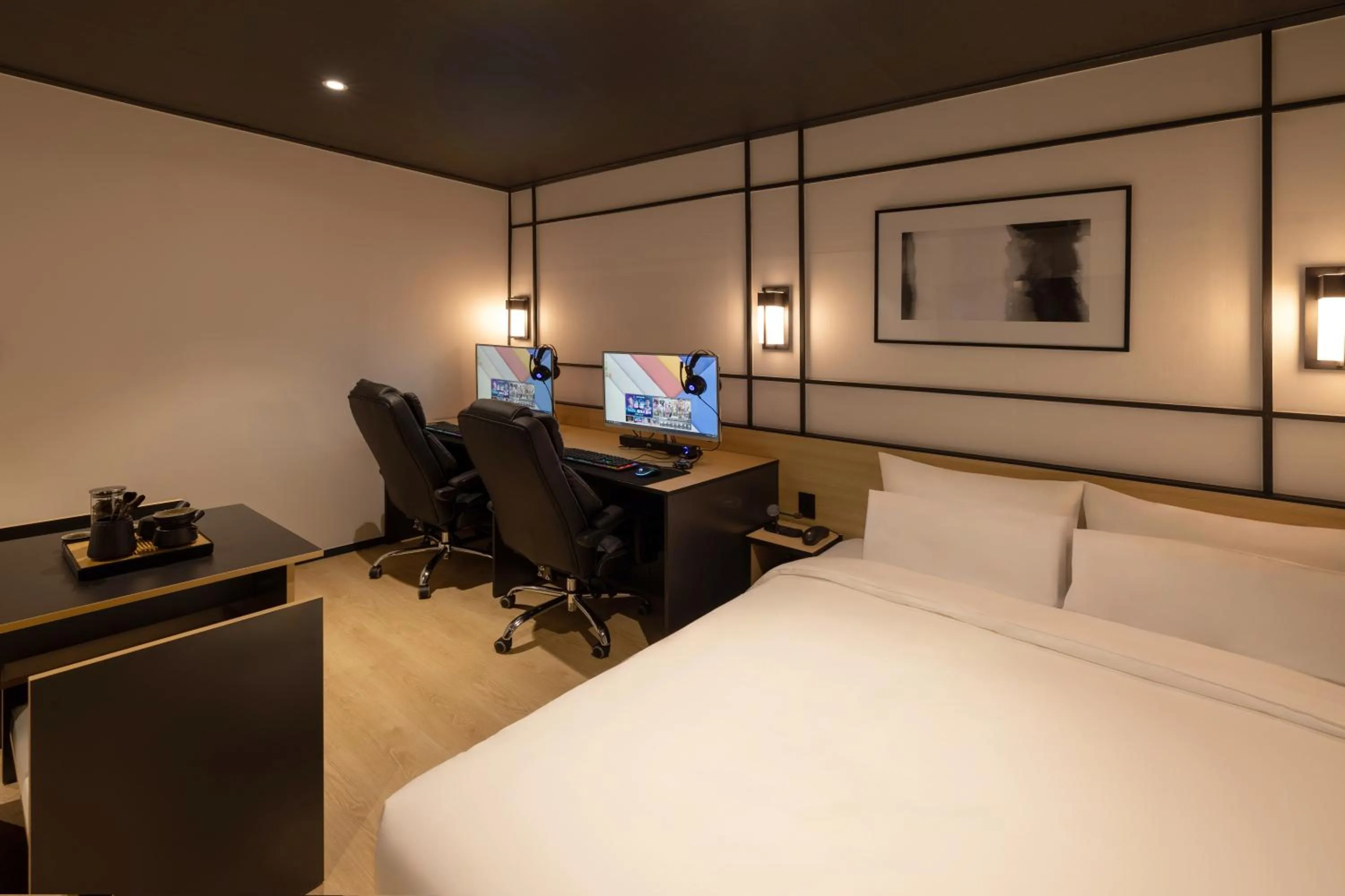 Bed in Mitasuya Ryokan Hotel Incheon by Aank