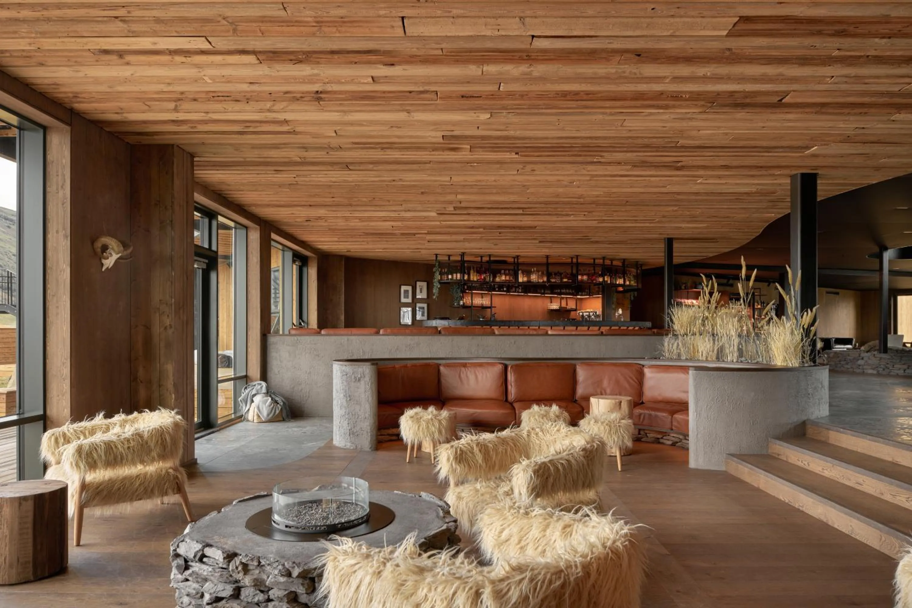 Lounge or bar in Hótel Jökulsárlón - Glacier Lagoon Hotel