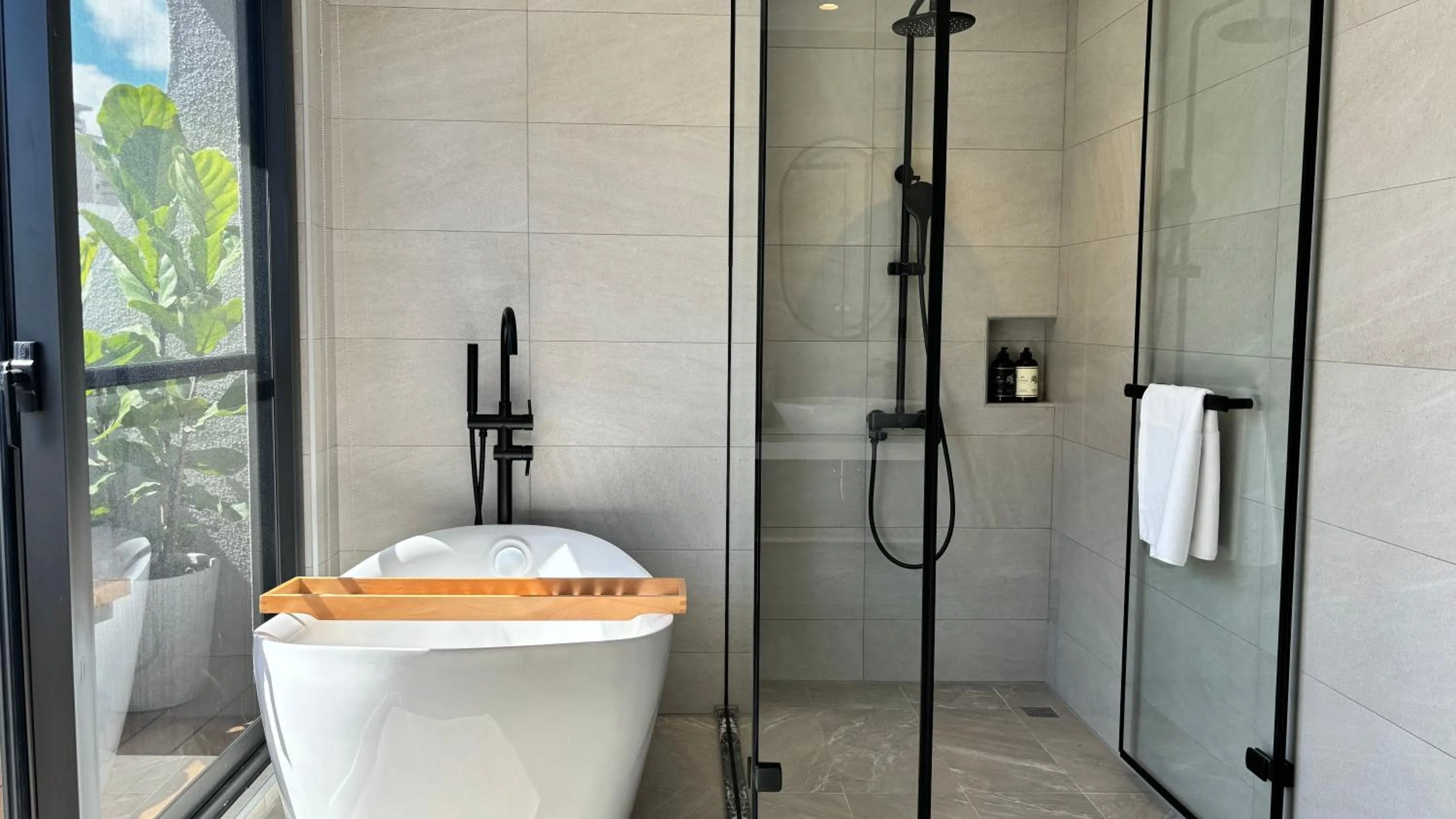 Shower in Hotel Initial-Tainan