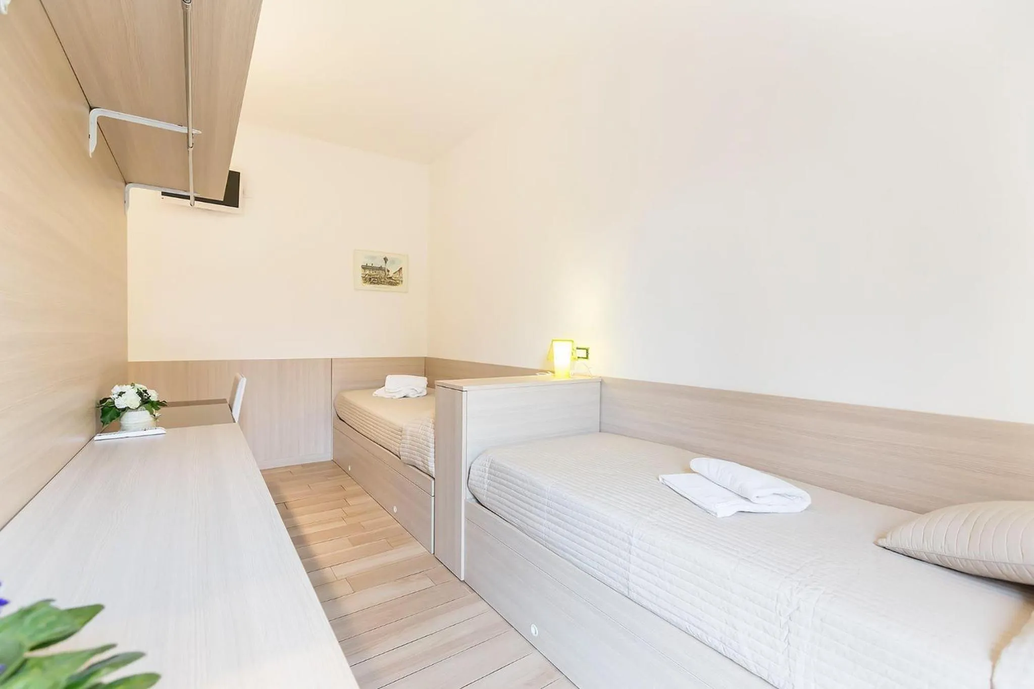 Bed in Foresteria Via Italia - Rooms & Suite