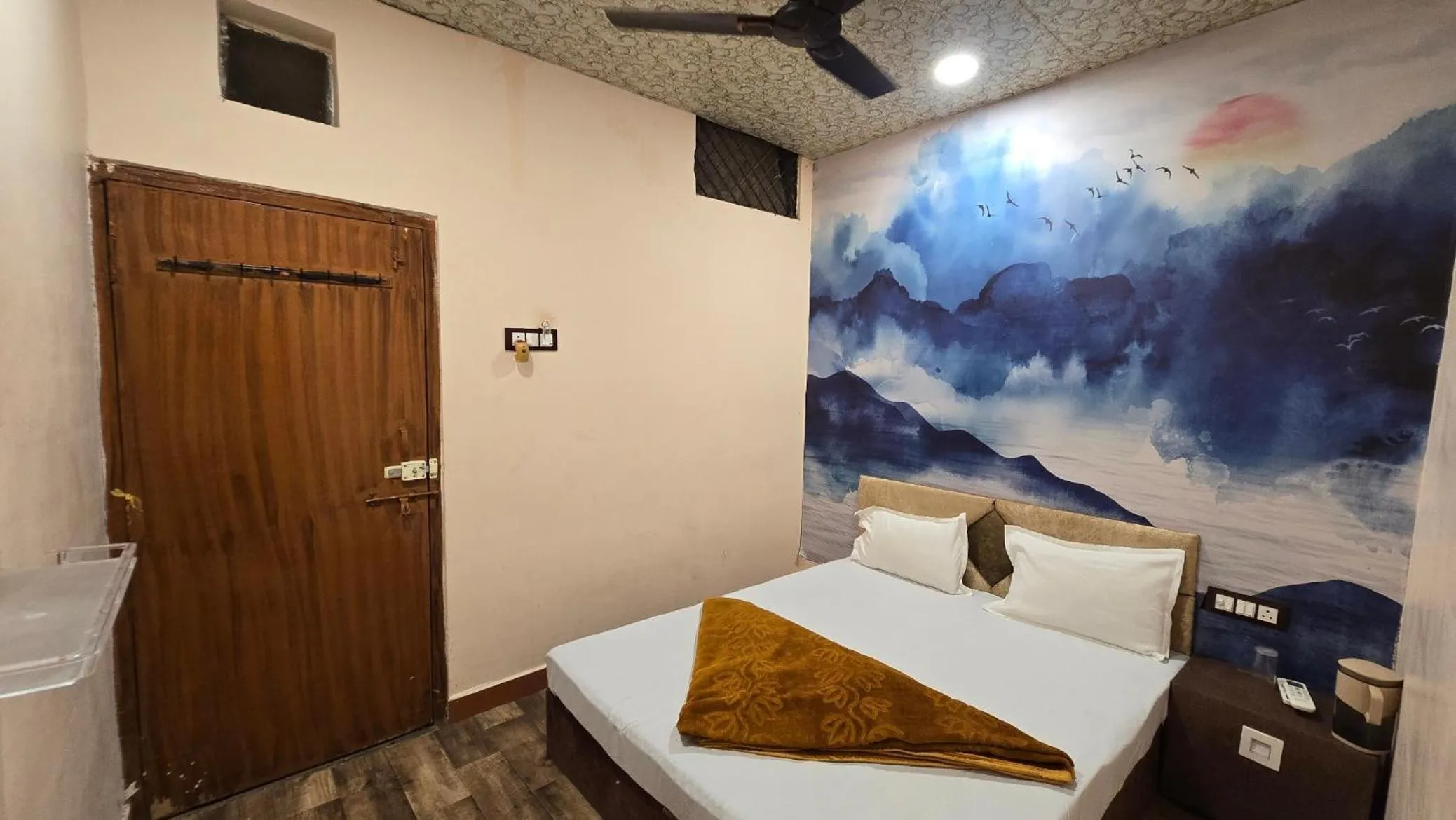 Bed in HOTEL MAHESHWARI GREEN's