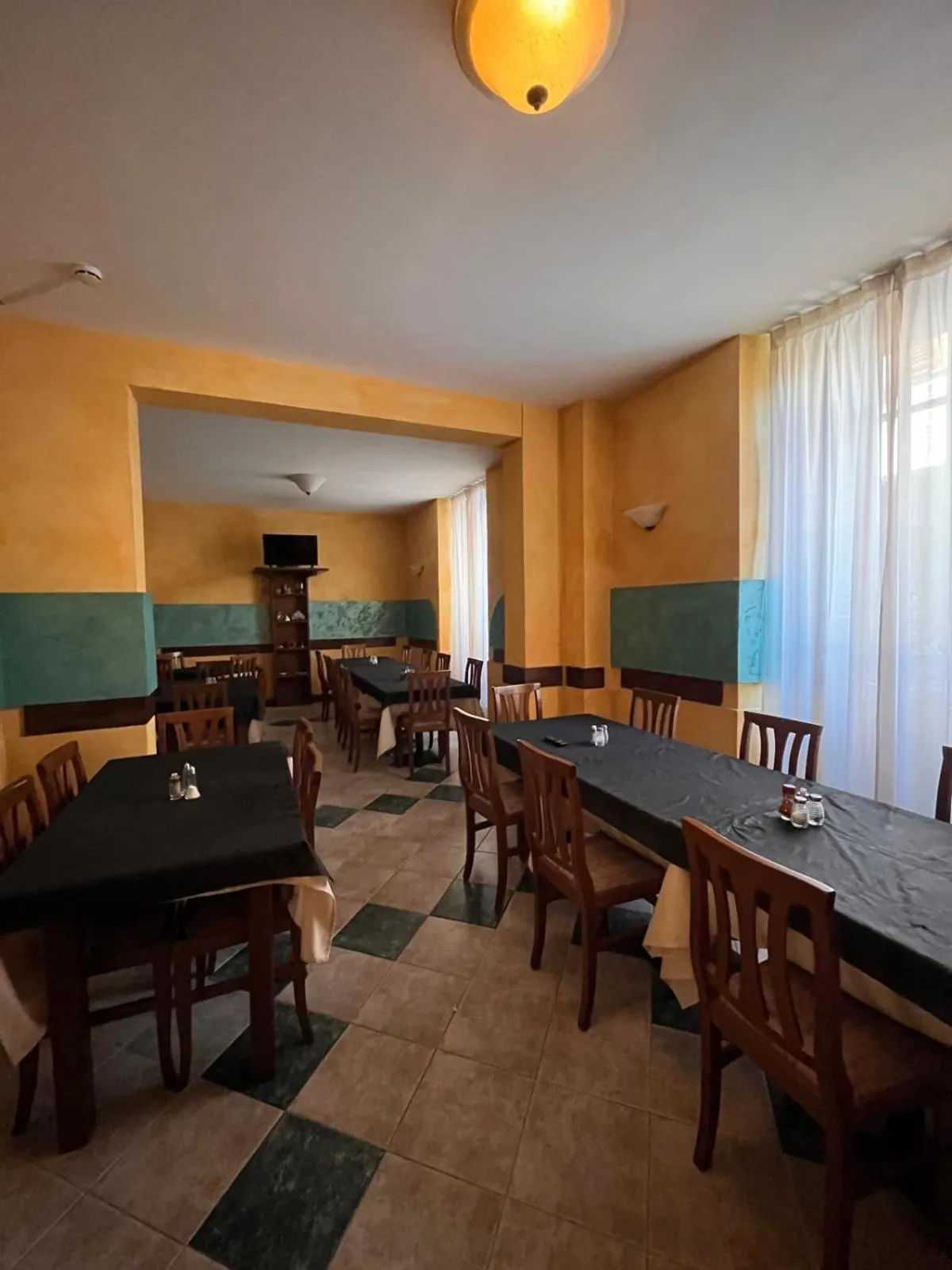 Restaurant/places to eat in HOTEL LUDOVICO ARIOSTO