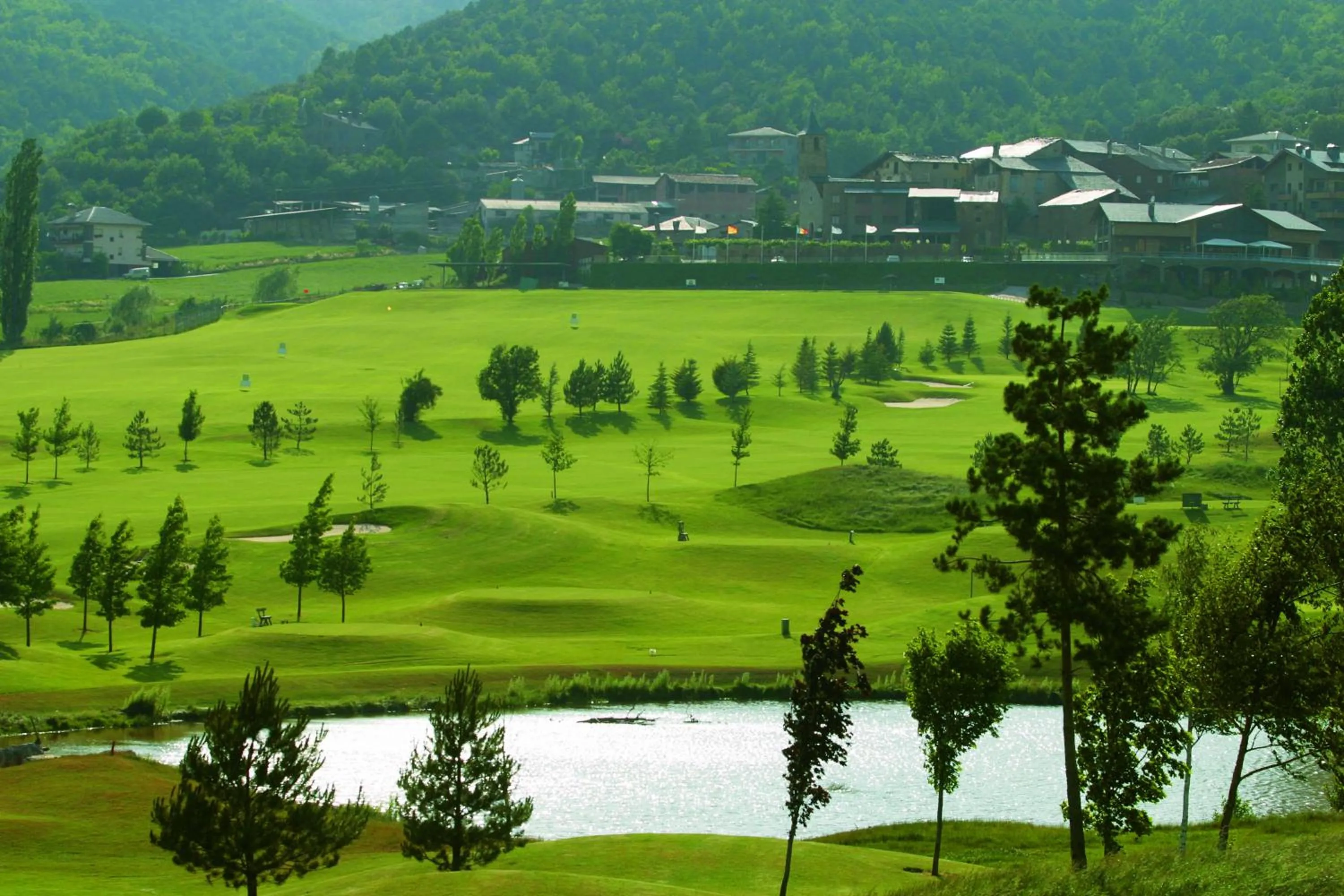 Nearby landmark in HOTEL & SPA El Castell de Ciutat