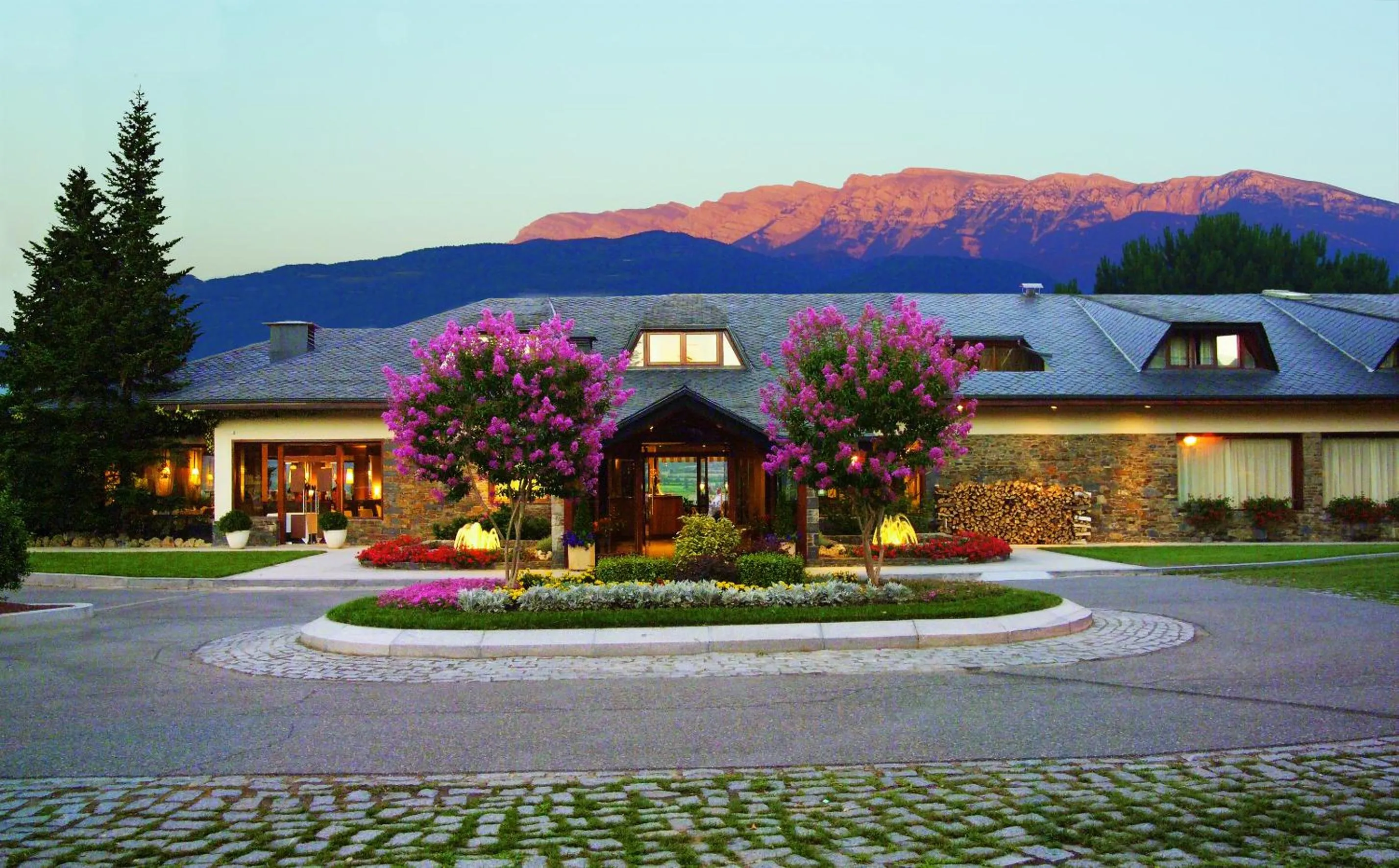 Property building in HOTEL & SPA El Castell de Ciutat