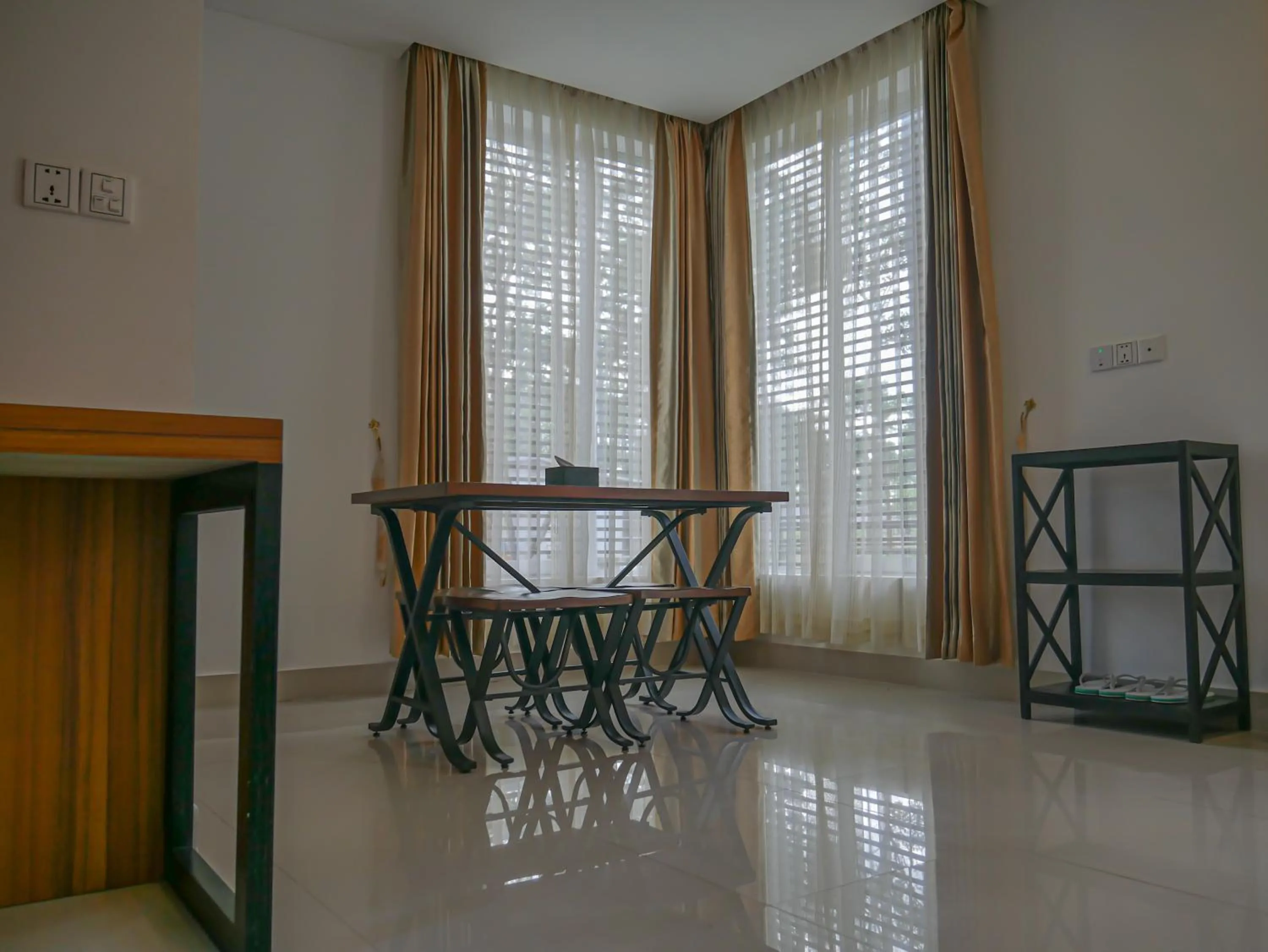 Dining area in vKirirom Pine Resort