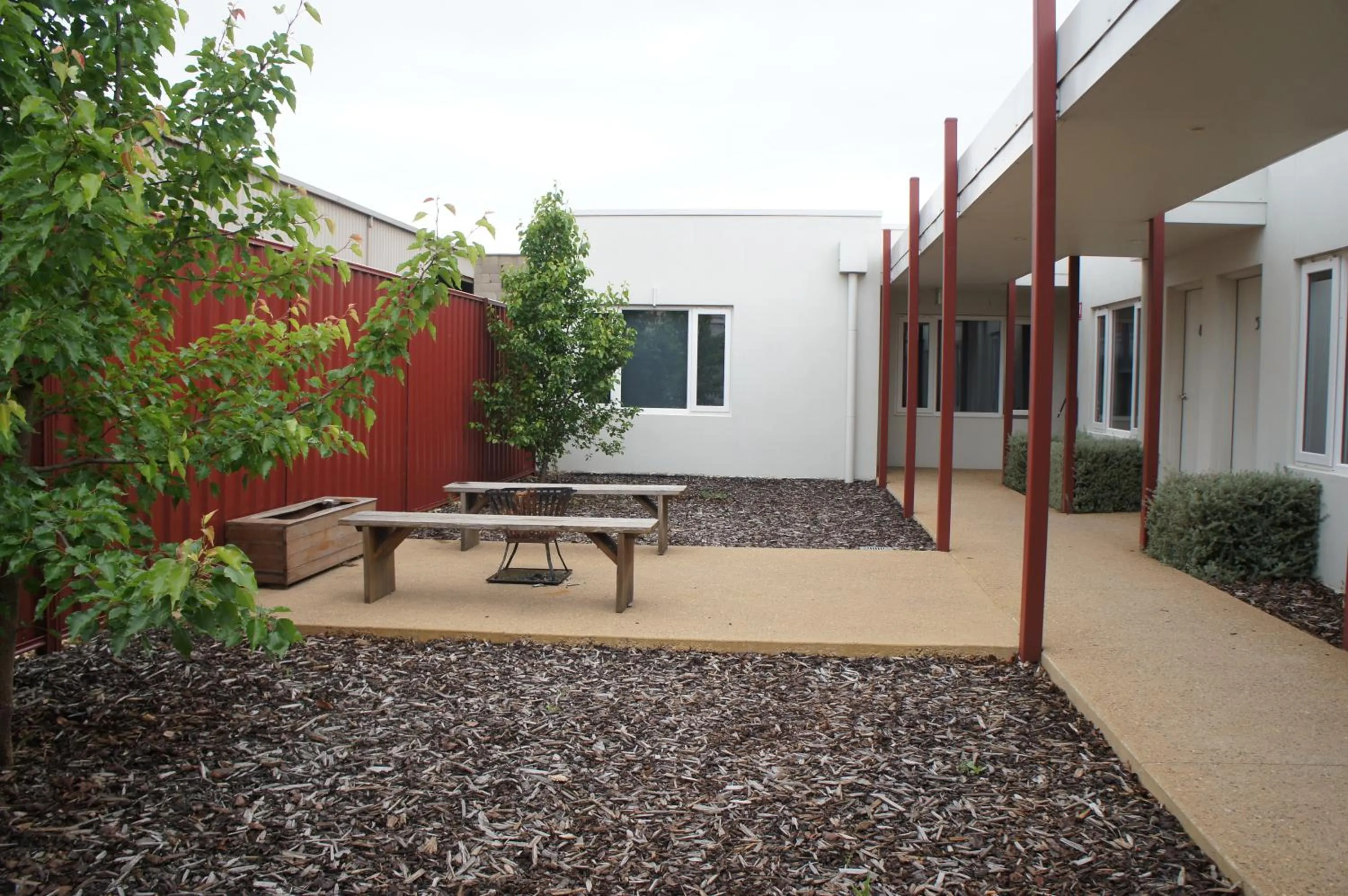 Property building in Heyfield Railway Hotel