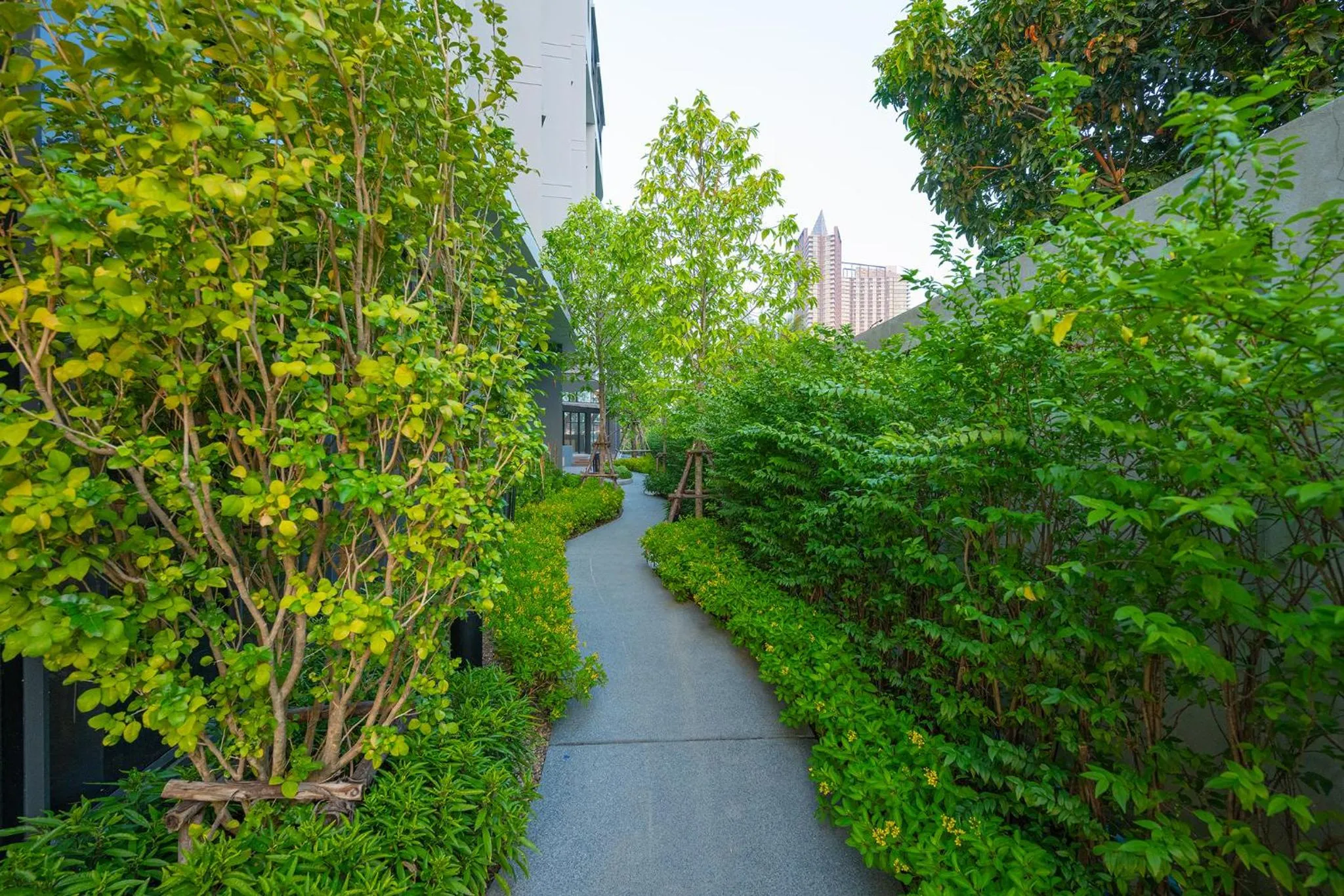 Day in WE HOTEL RIVERFRONT