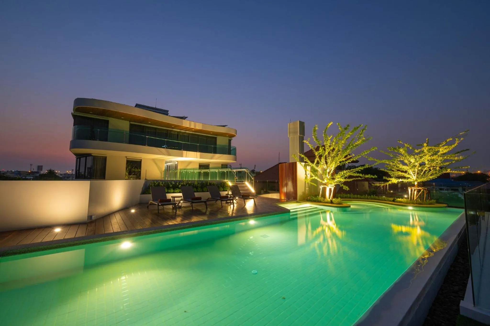 Swimming pool in WE HOTEL RIVERFRONT