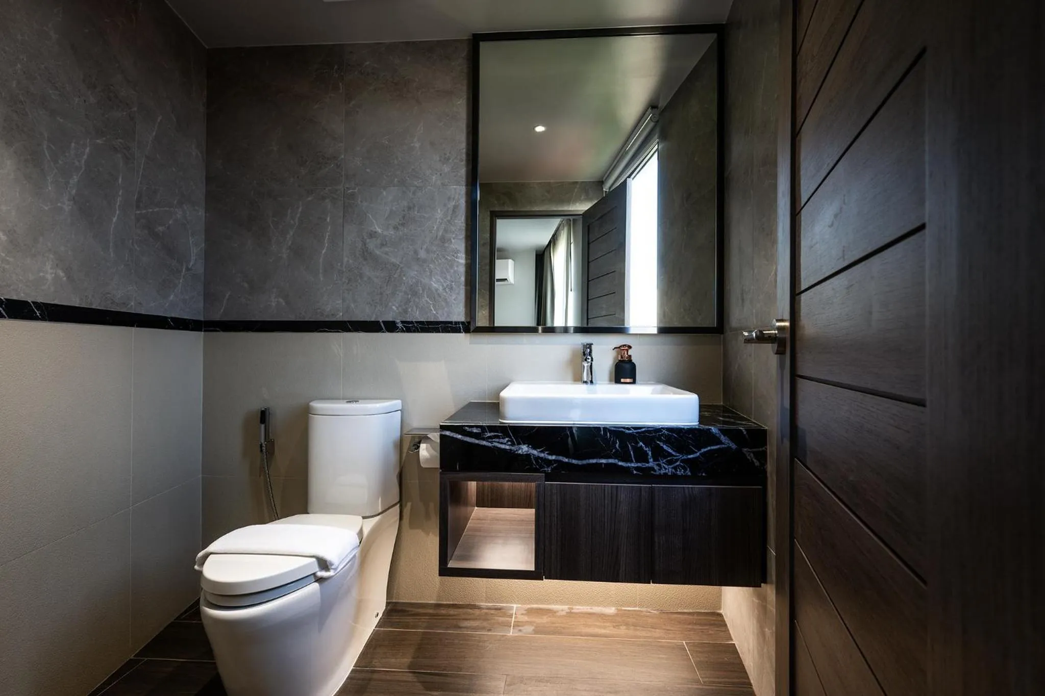 Toilet in WE HOTEL RIVERFRONT