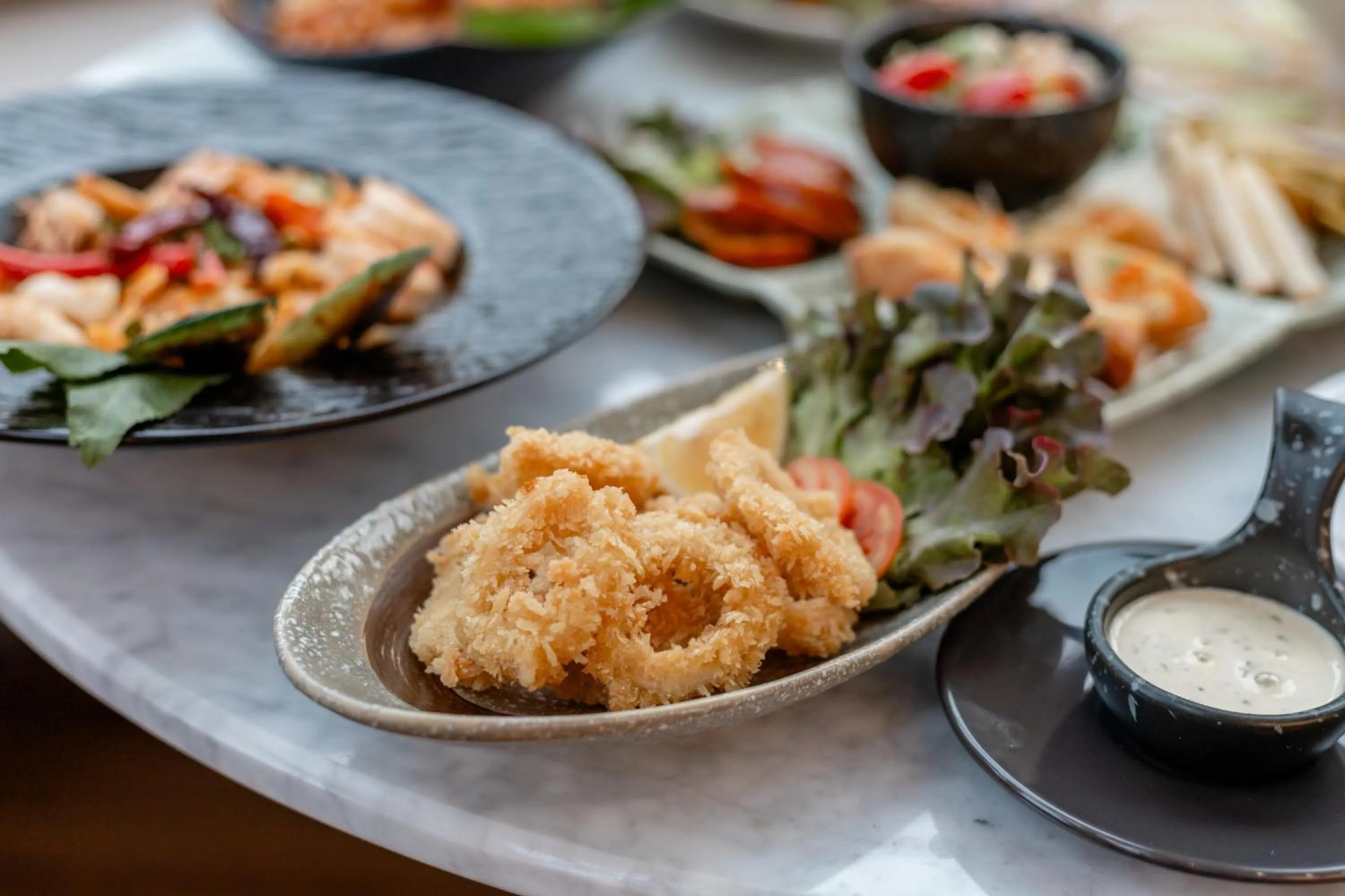 Food and drinks in WE HOTEL RIVERFRONT