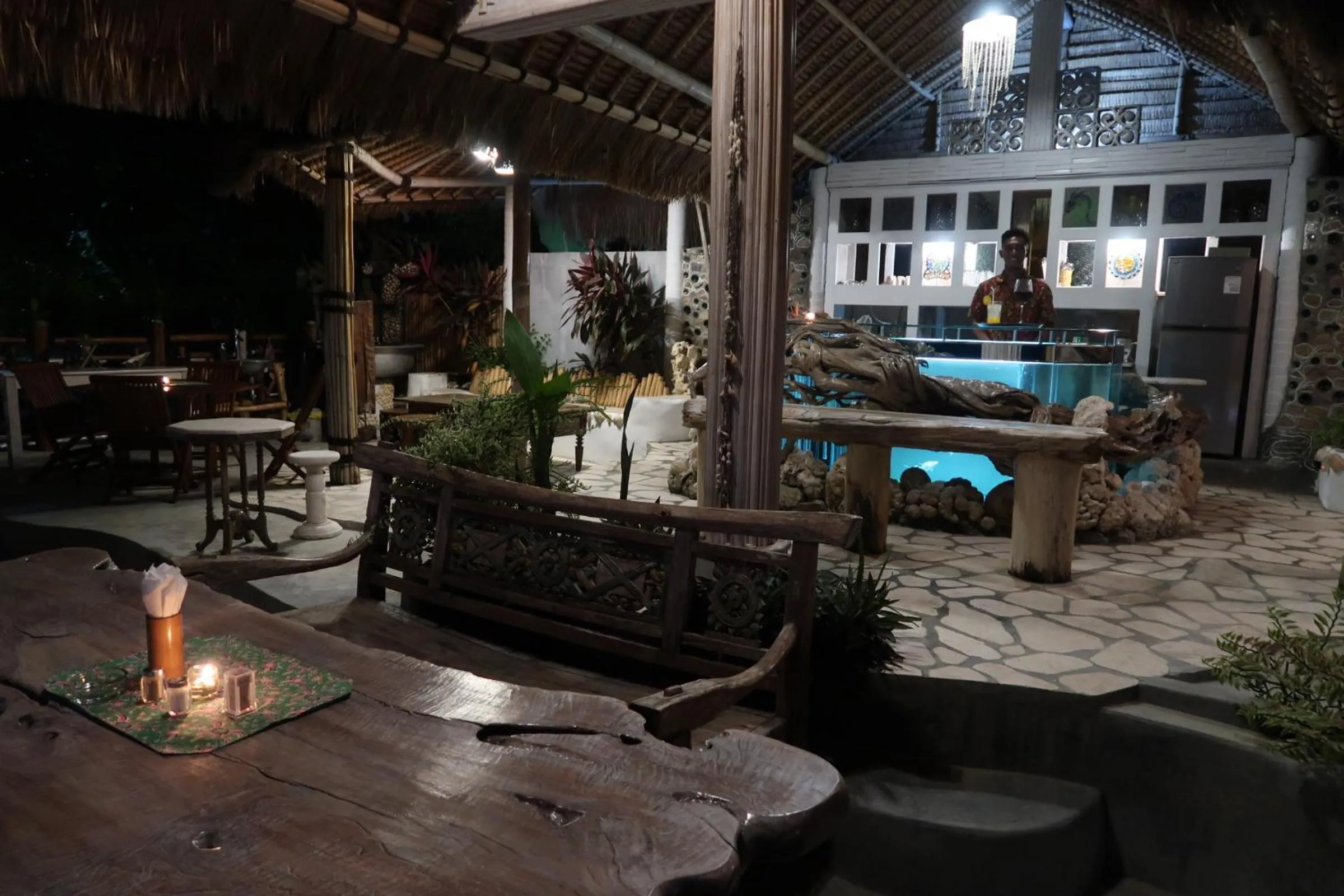 Restaurant/places to eat in Breve Azurine Lagoon Resort