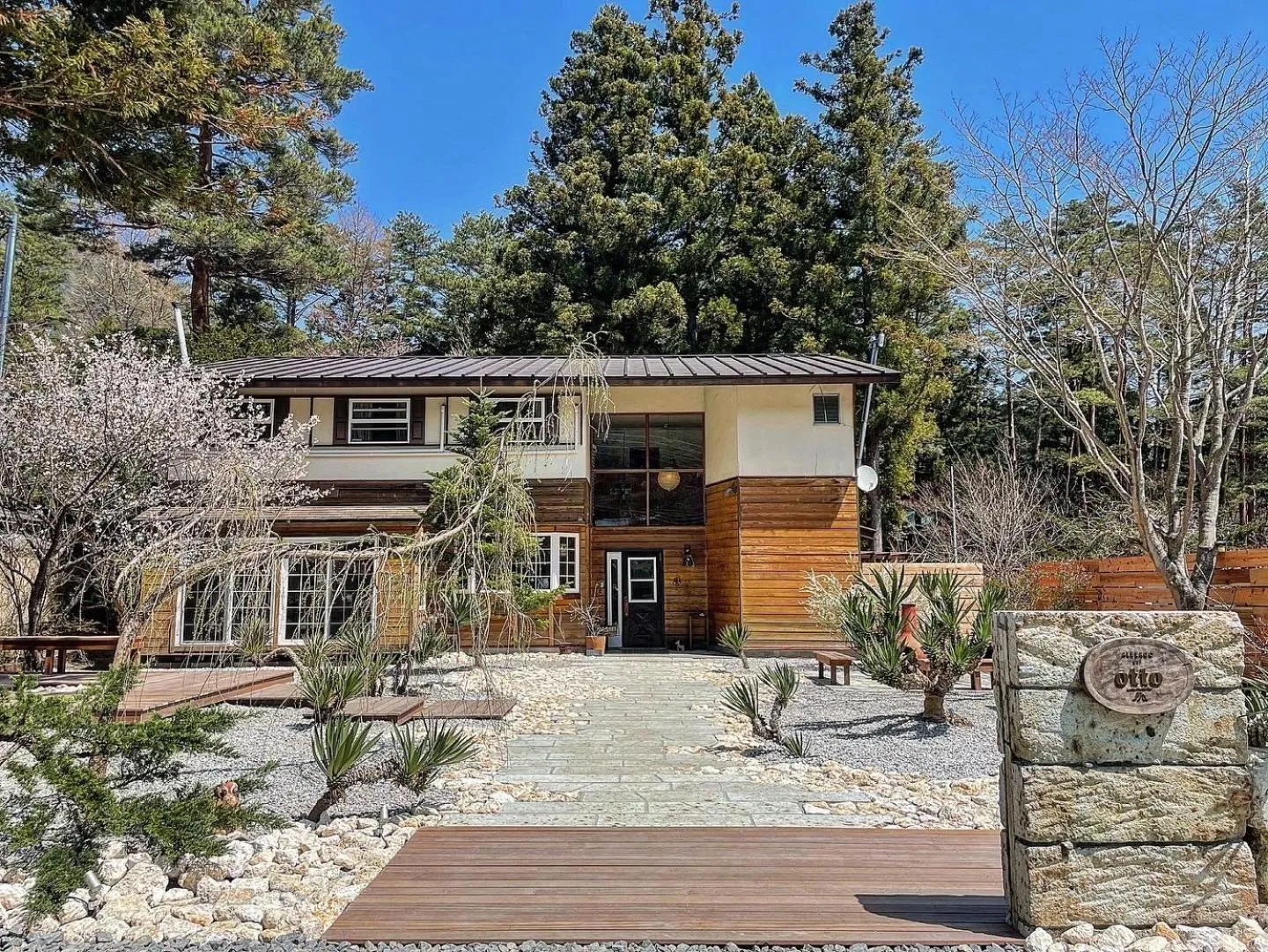 Property building in ALBERGO del otto