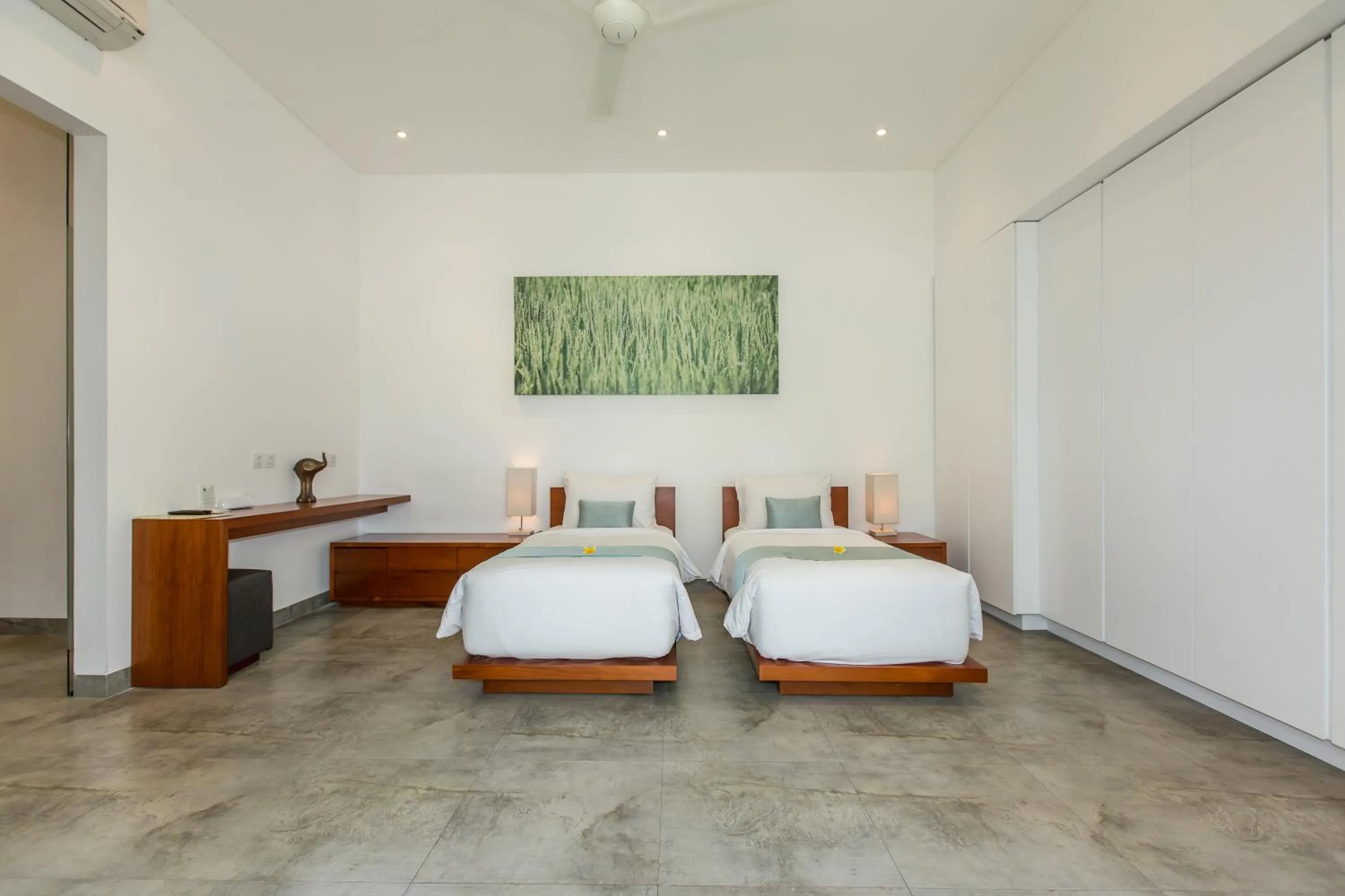 Photo of the whole room, Bed in Gajah Villas Bali by Nagisa Bali