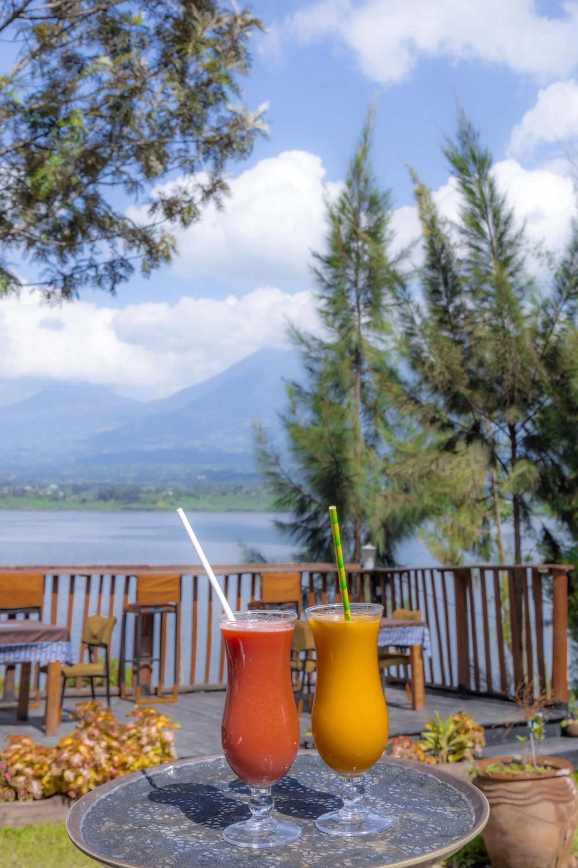 Drinks in Ruhondo Beach Resort