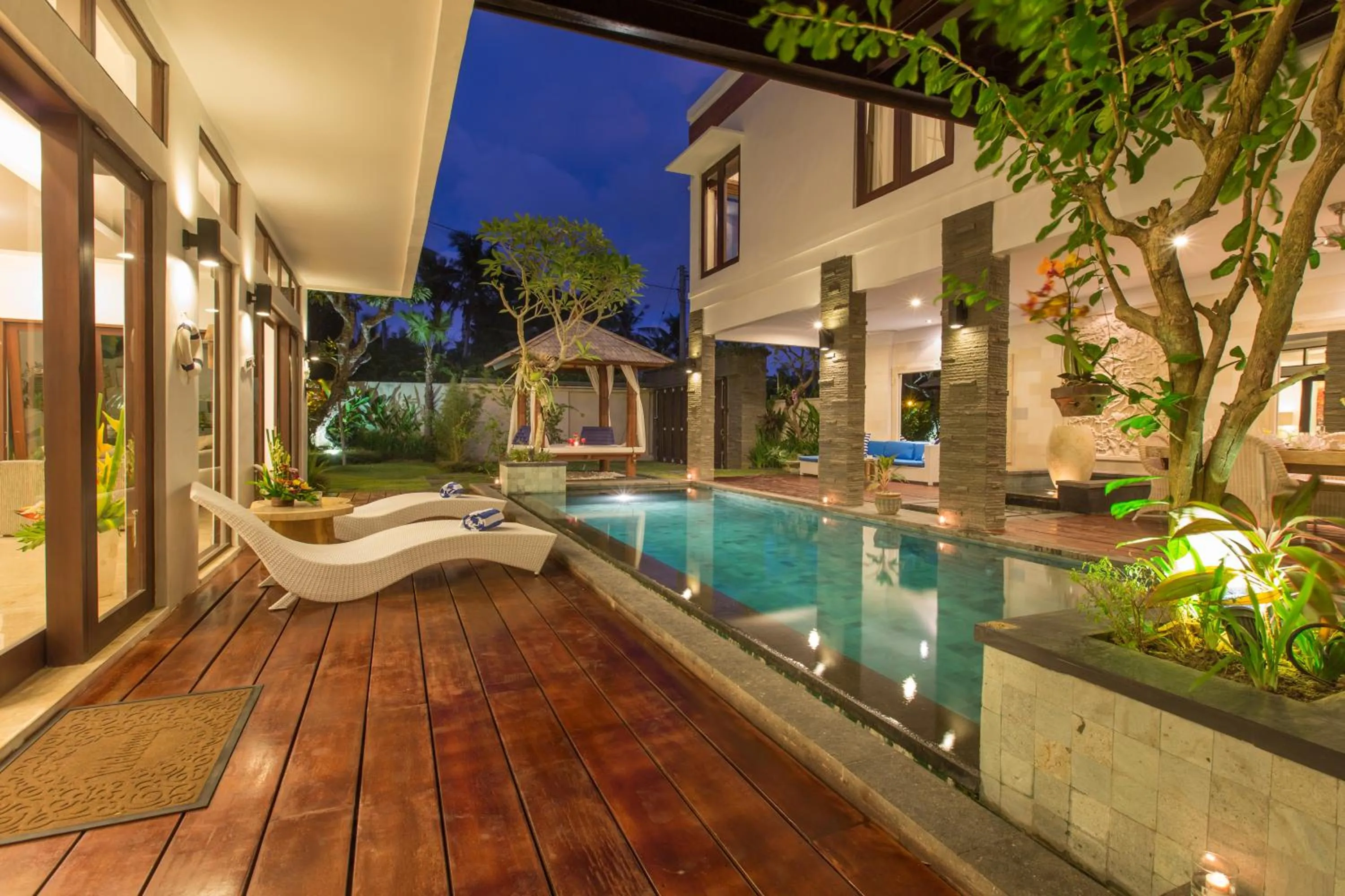 Swimming pool in Villa Club Corner Residence by Nagisa Bali