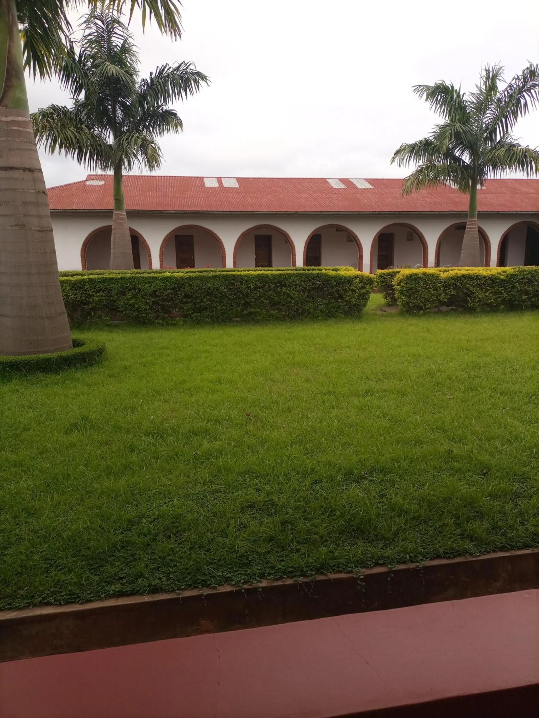 Property building in STC.SAFARI LODGE