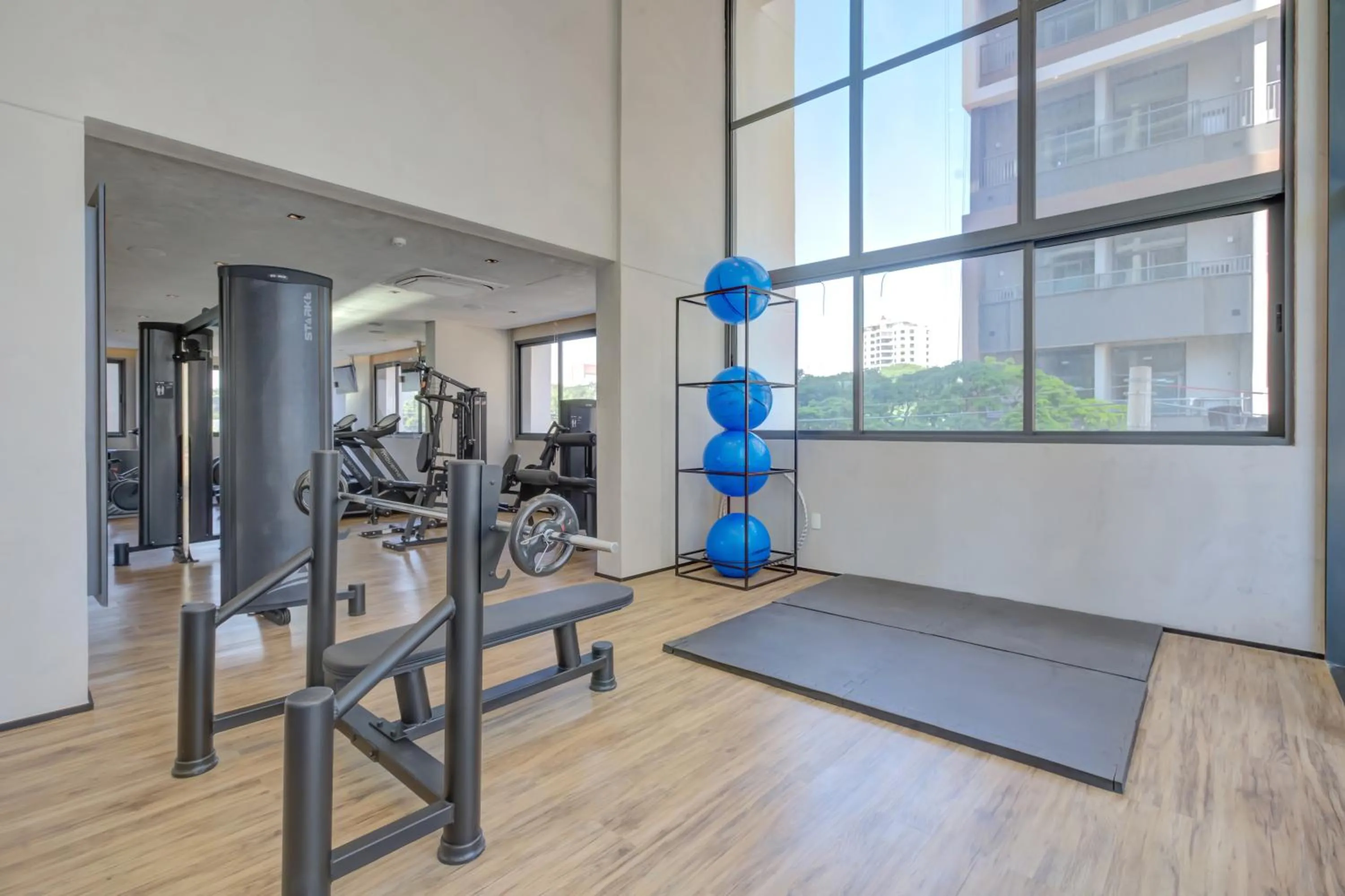 Fitness centre/facilities in Roomo Transamerica SP Brooklin Santo Amaro