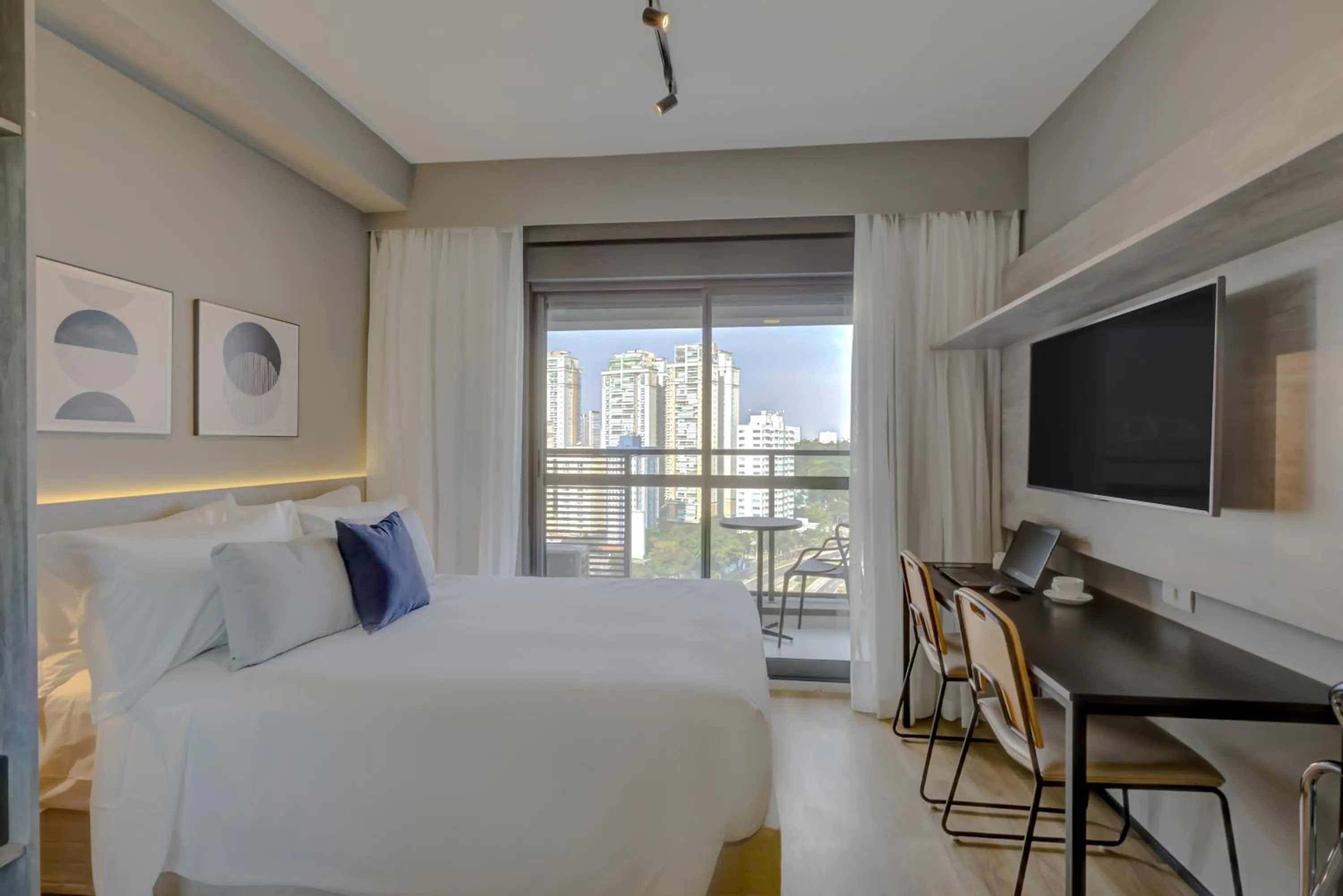 Bedroom, Bed in Roomo Transamerica SP Brooklin Santo Amaro
