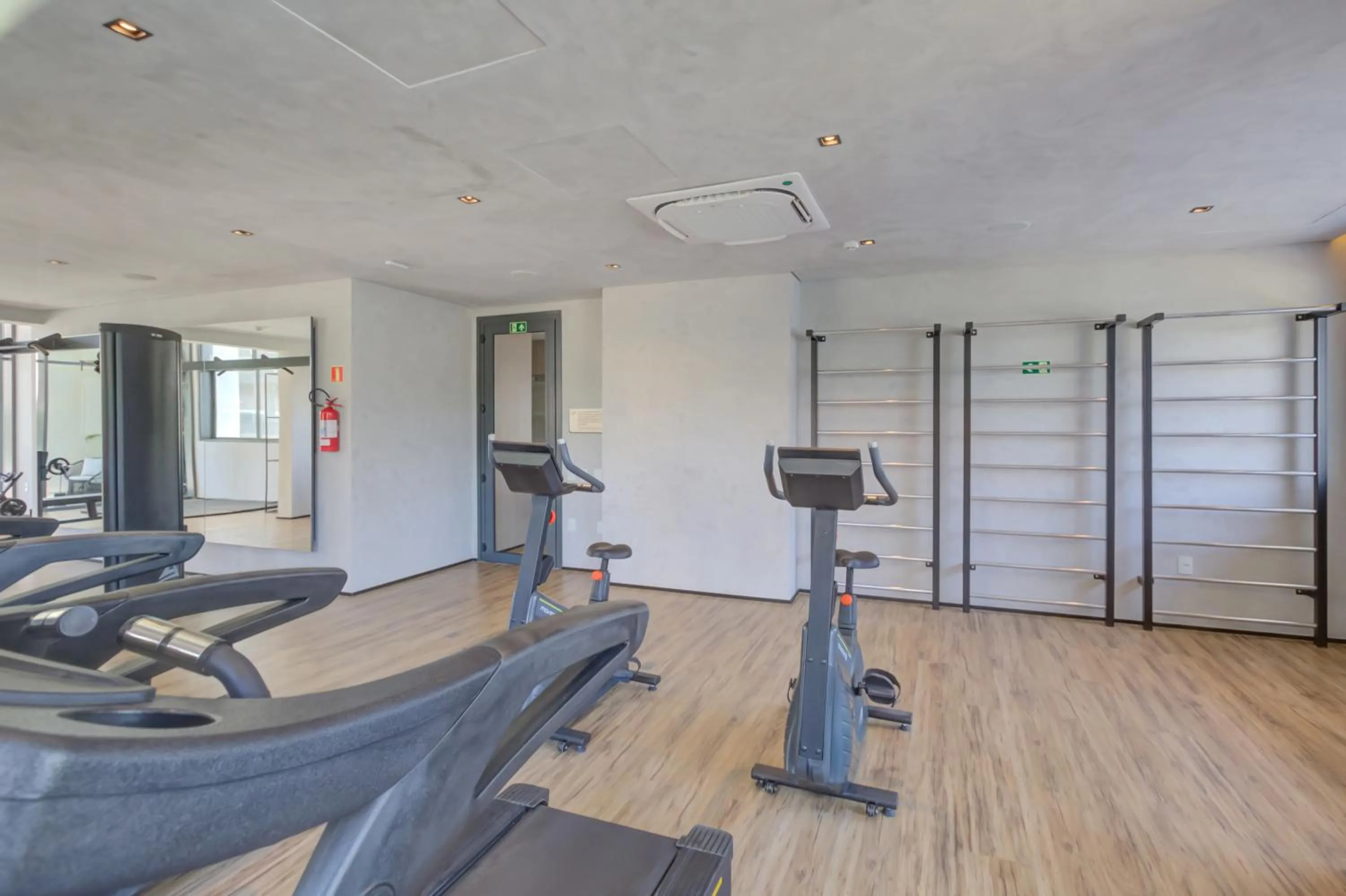 Fitness centre/facilities in Roomo Transamerica SP Brooklin Santo Amaro