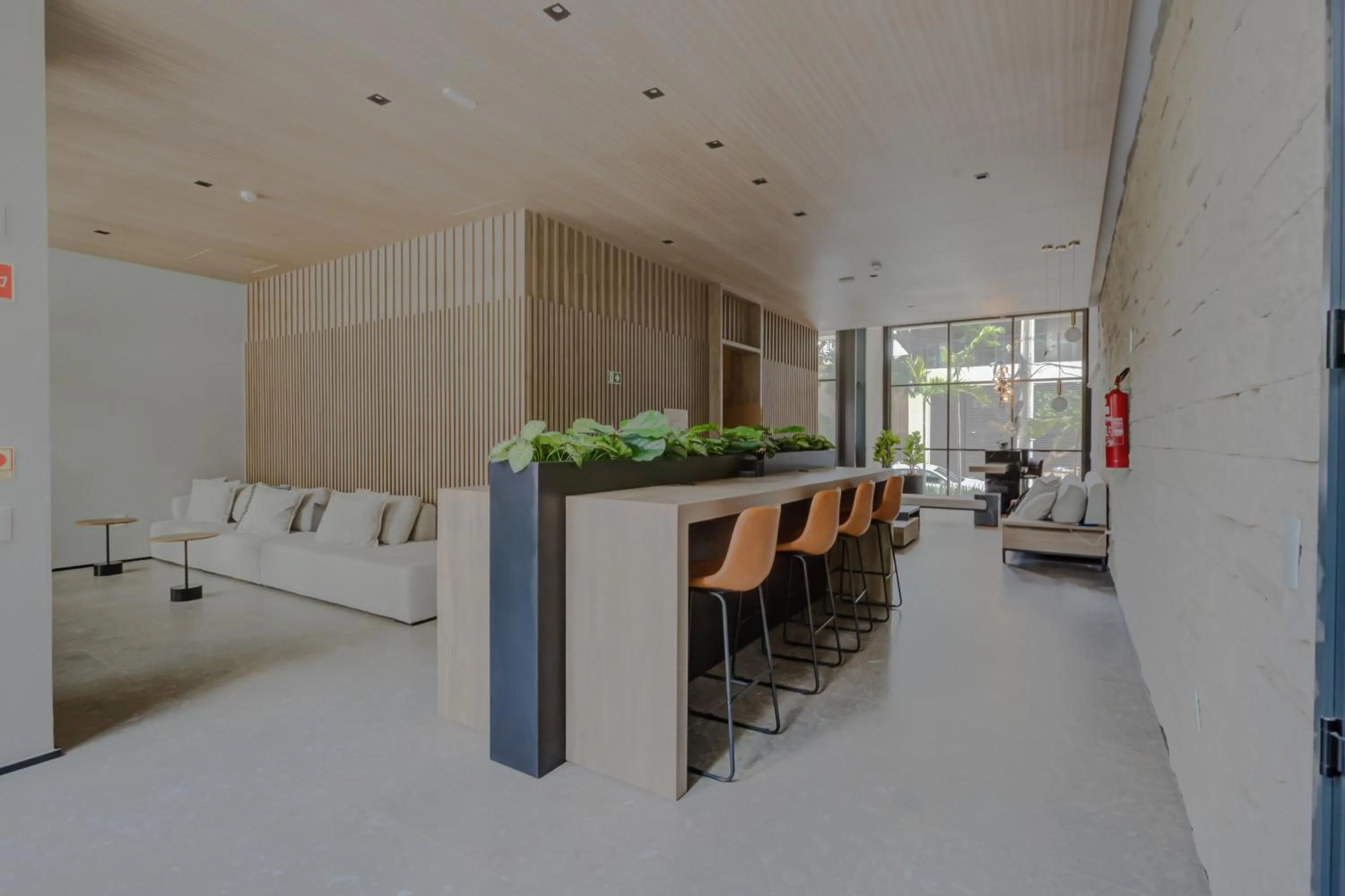 Seating area in Roomo Transamerica SP Brooklin Santo Amaro