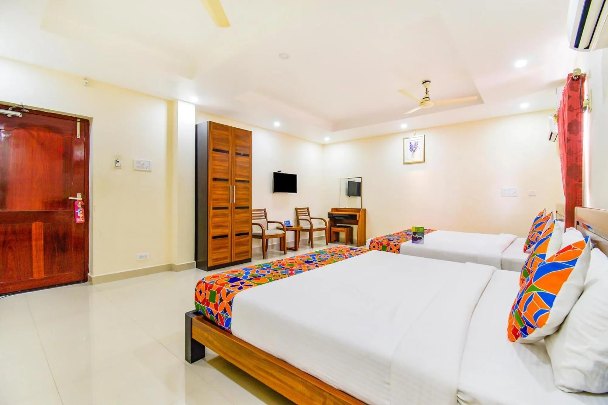 Bed in FabHotel Sri Krishna Residency - Nr Chennai International Airport