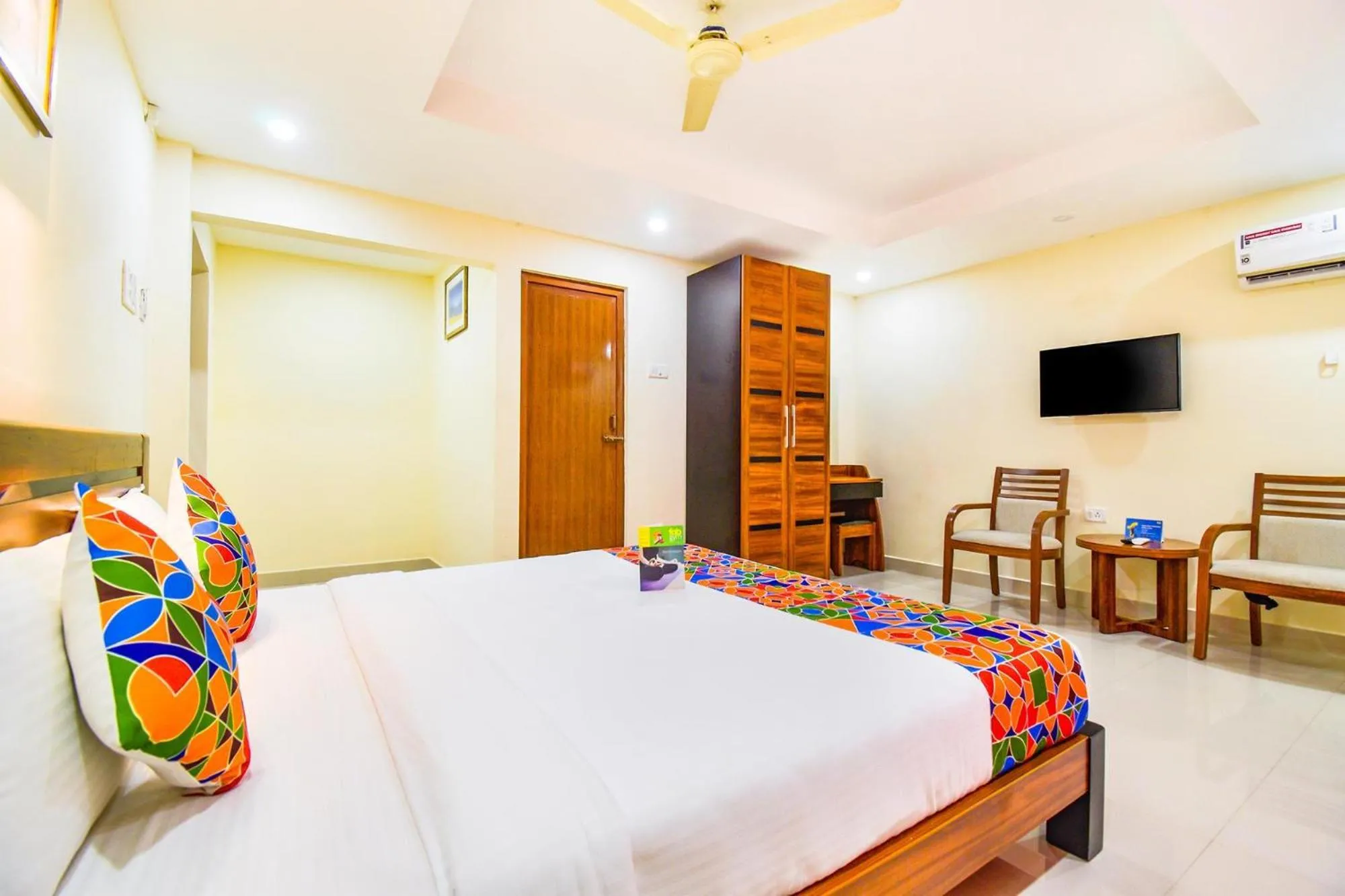 Bed in FabHotel Sri Krishna Residency - Nr Chennai International Airport