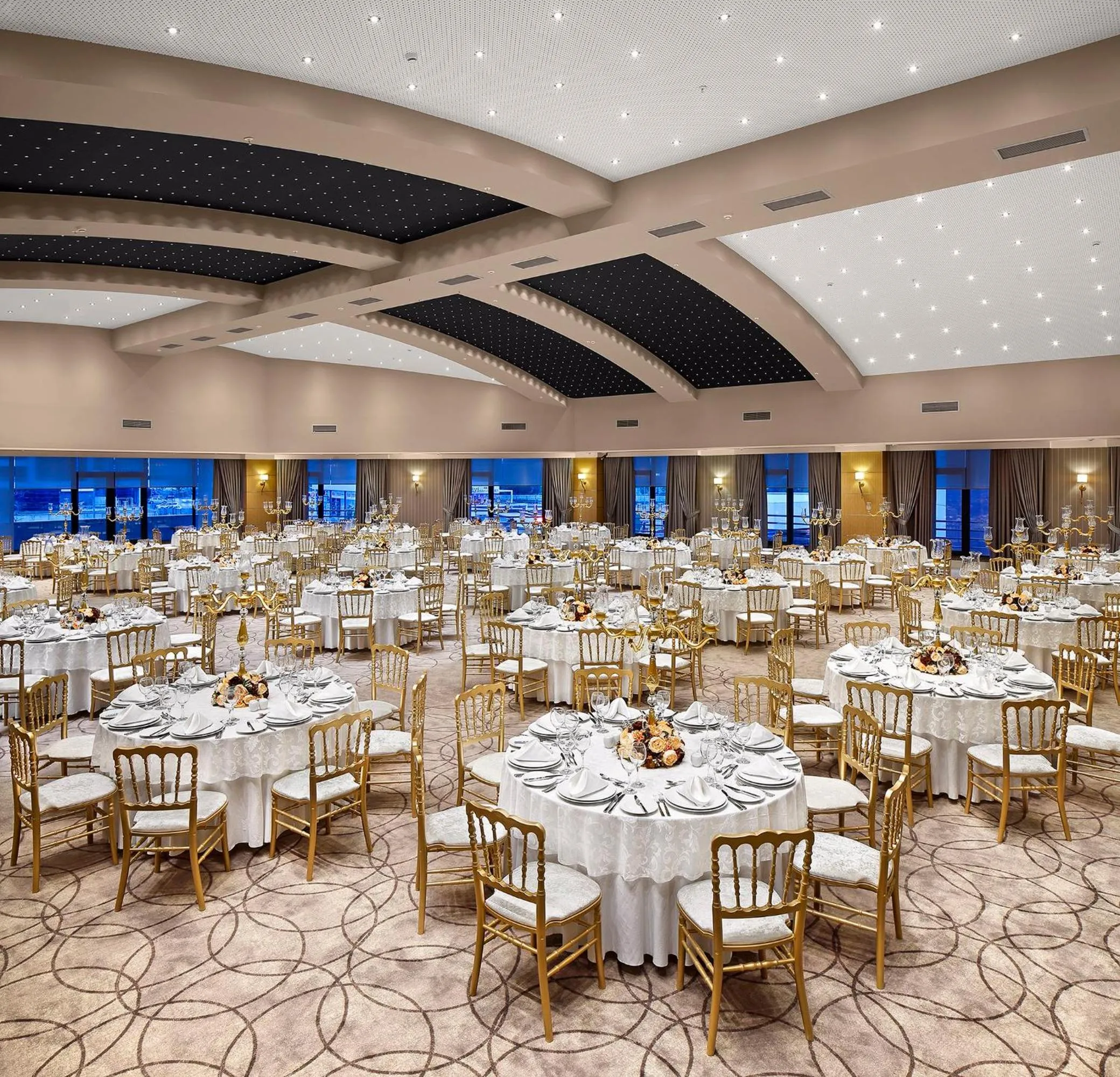 Banquet/Function facilities in Ramada Plaza by Wyndham Eskisehir