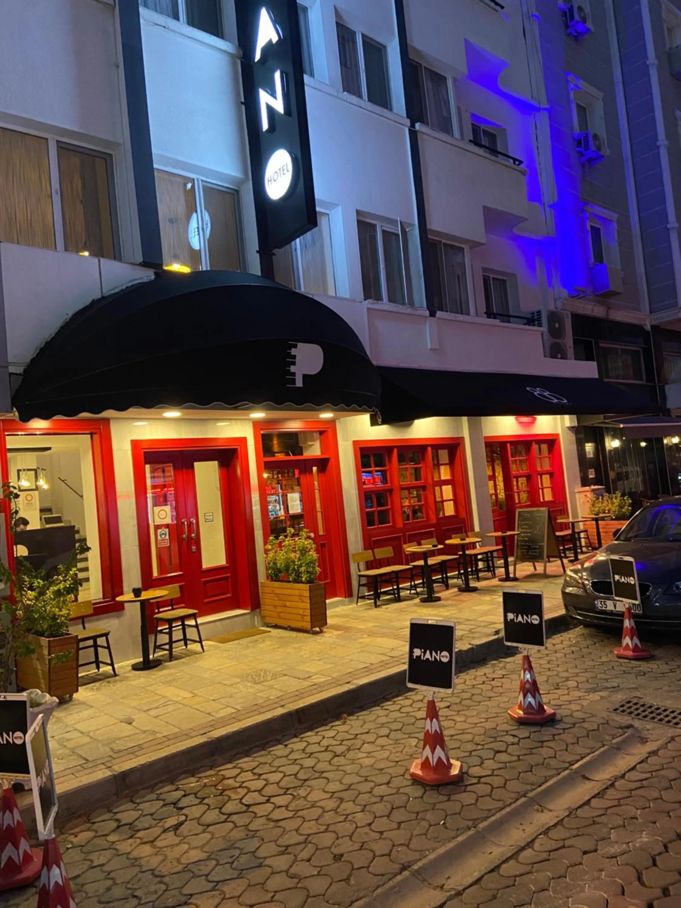 Facade/entrance in Piano Hotel