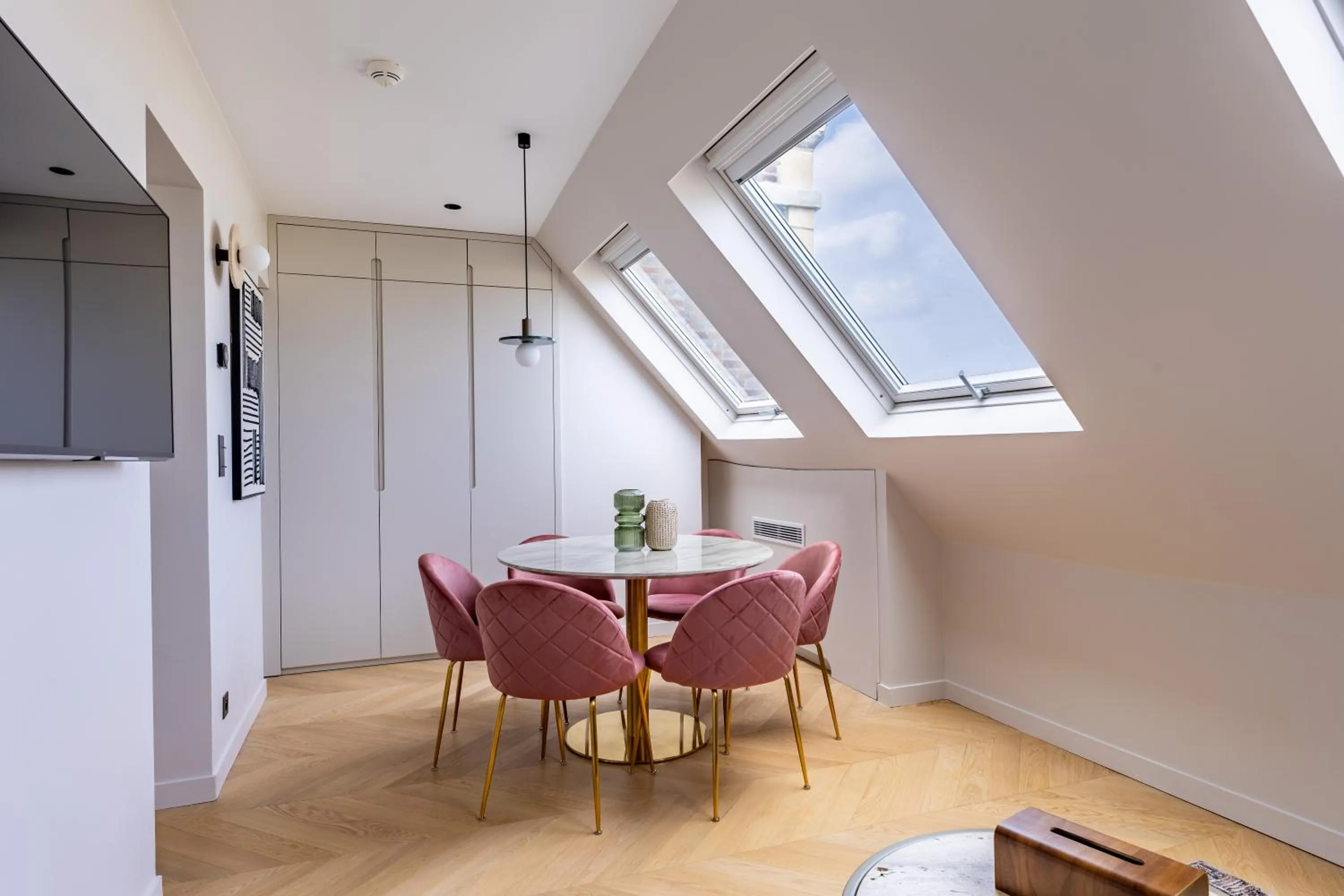 Dining area in Quartier Libre Marais