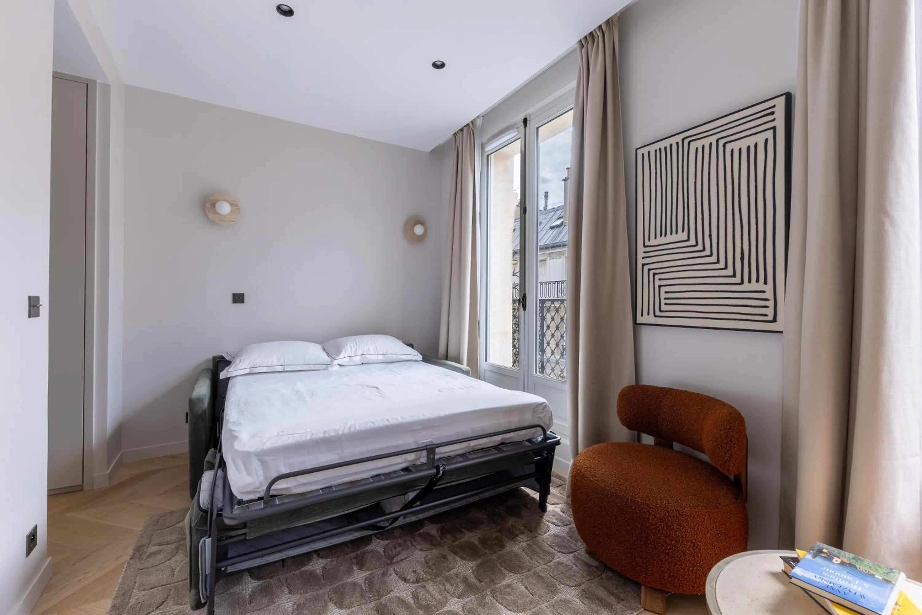 Bed in Quartier Libre Marais