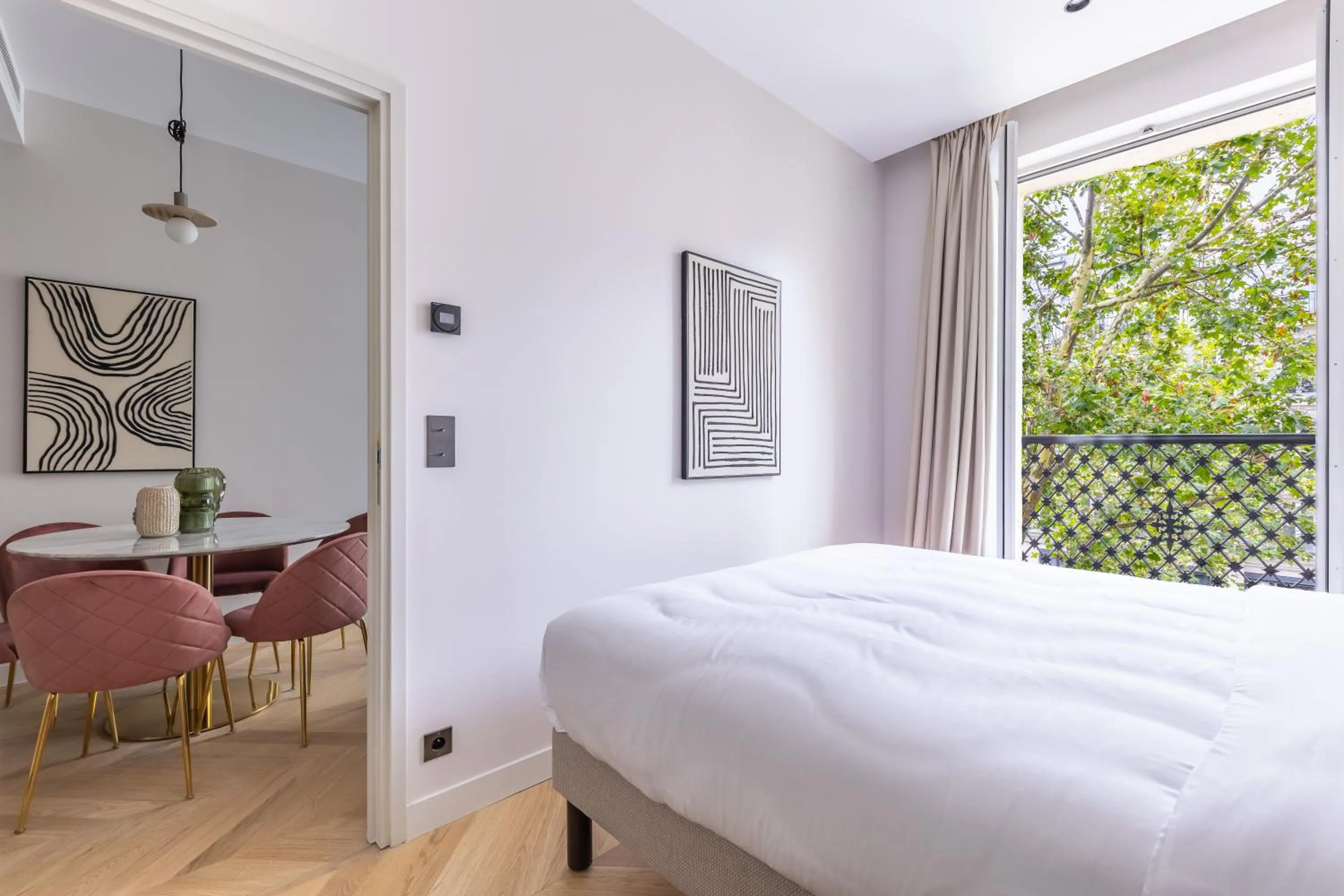 Bed in Quartier Libre Marais