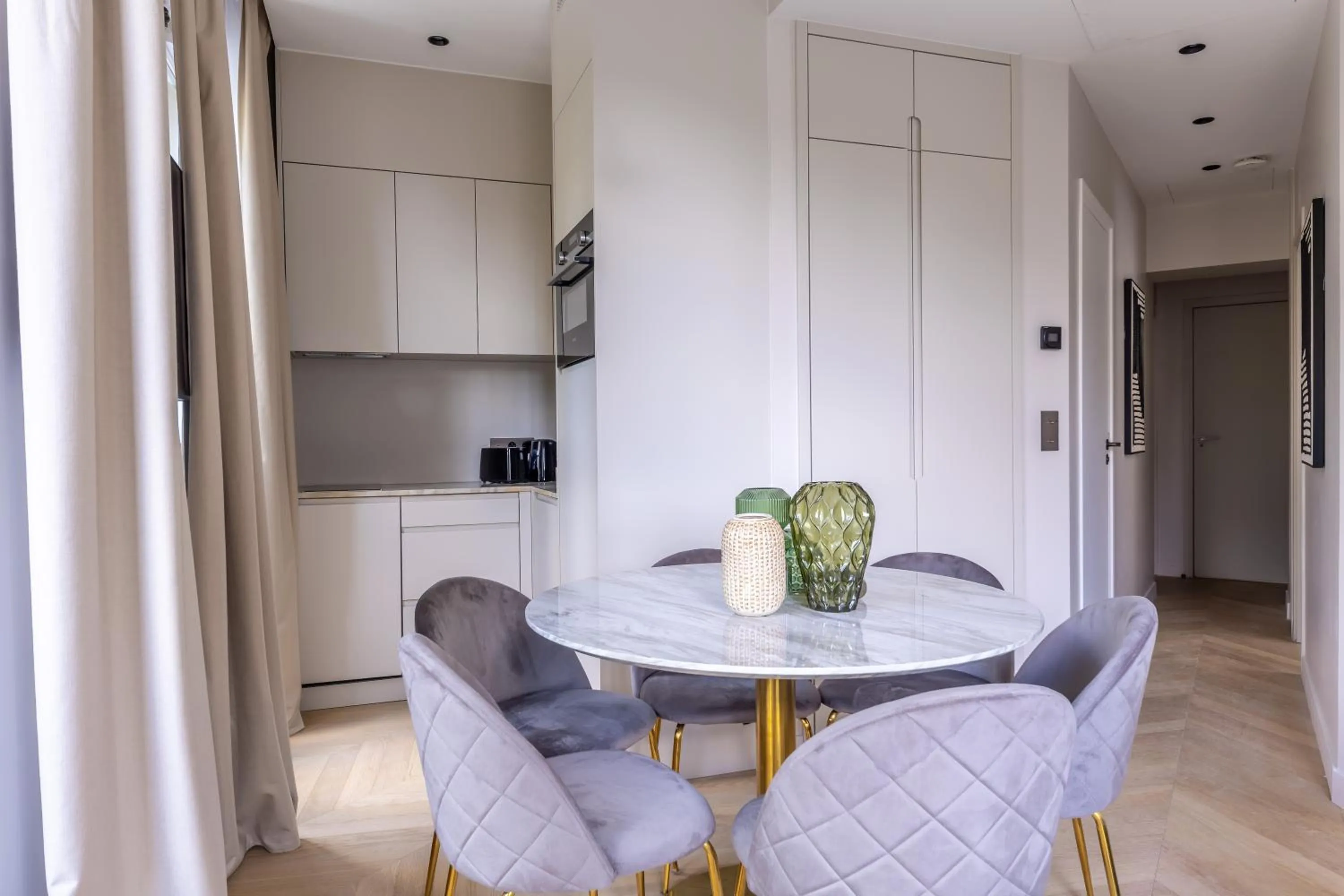 Kitchen or kitchenette in Quartier Libre Marais