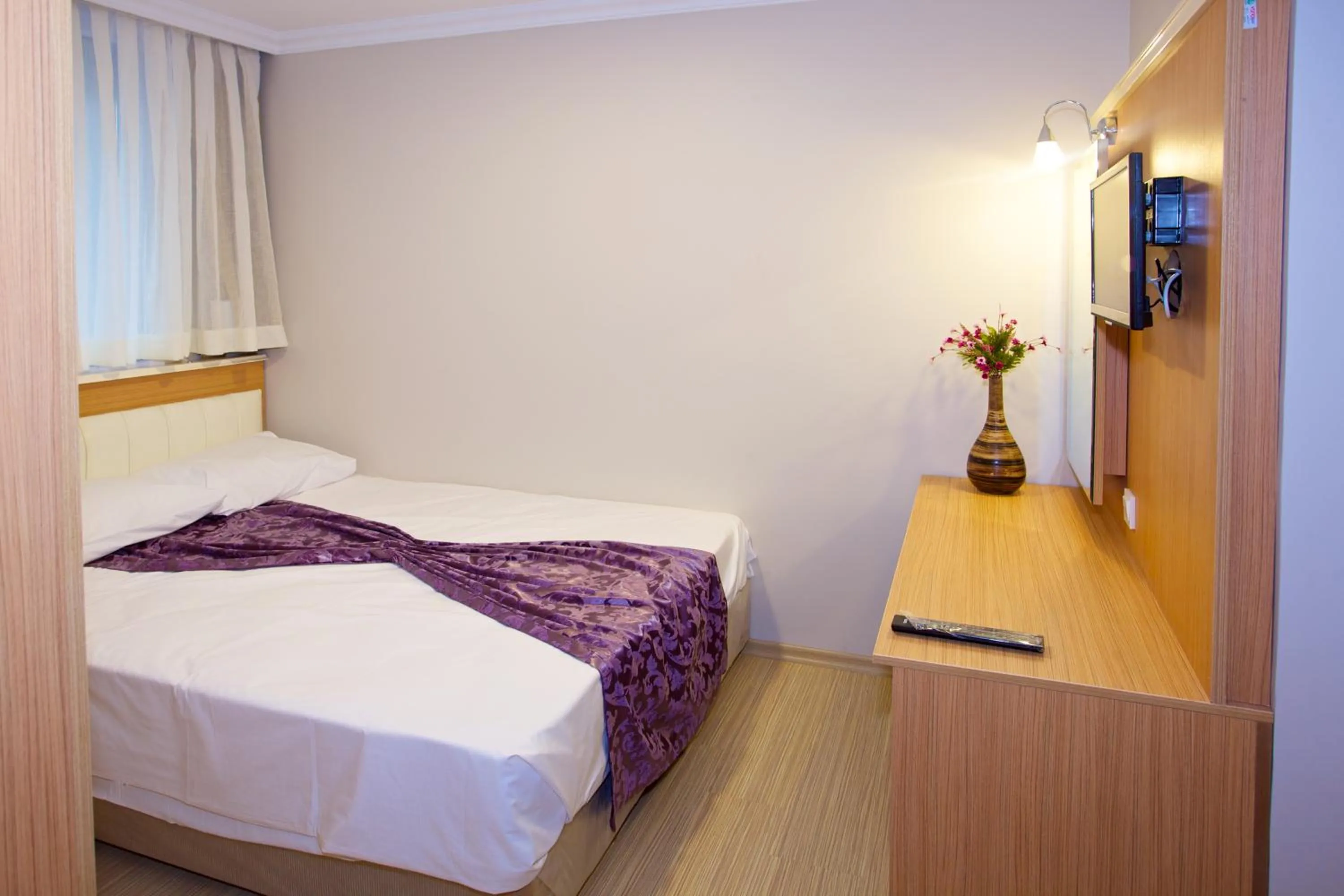 Bedroom in Hotel The Ferah