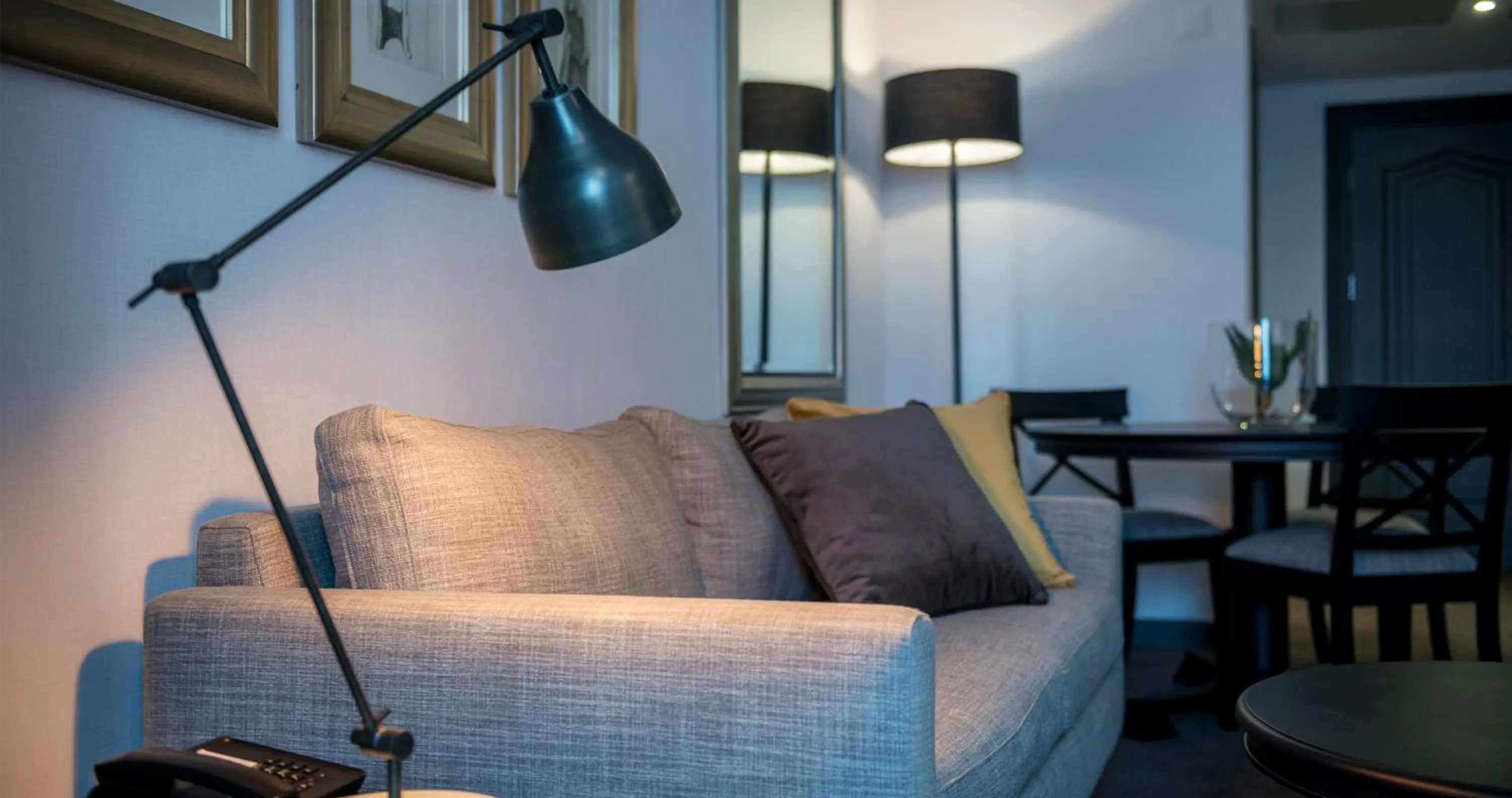 Seating area in Hotel Avenida