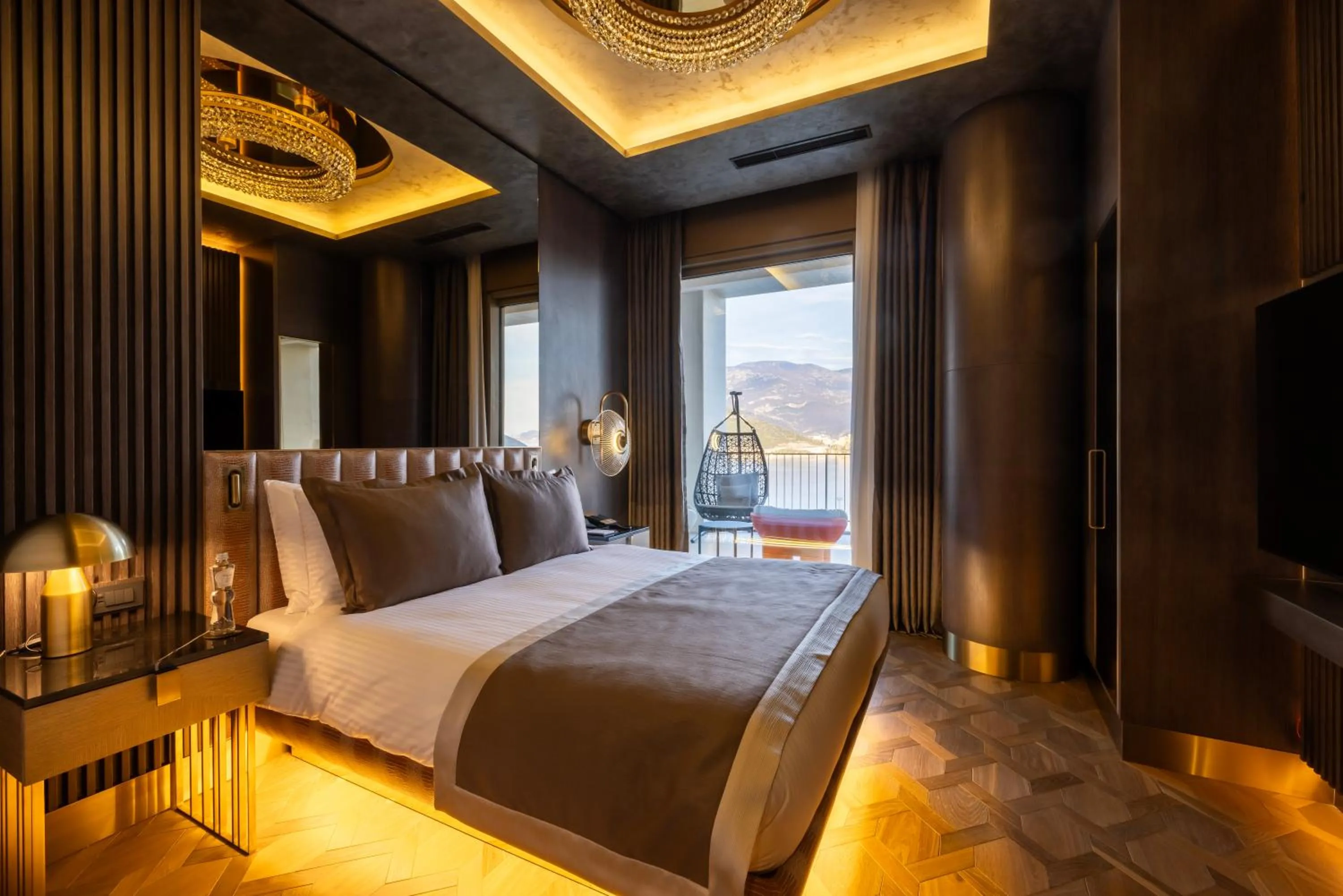 Bedroom, Bed in Merit Starlit Hotel & Residences