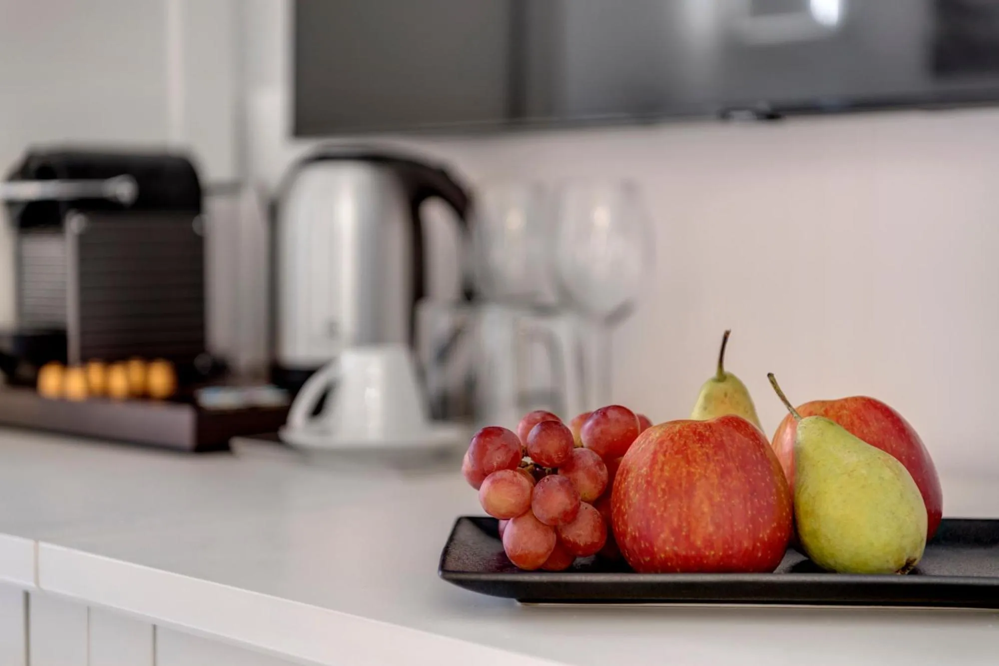 Coffee/tea facilities in Skylight