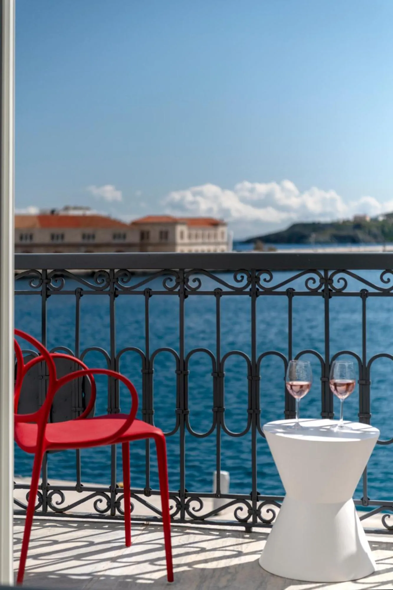 Sea view in Skylight