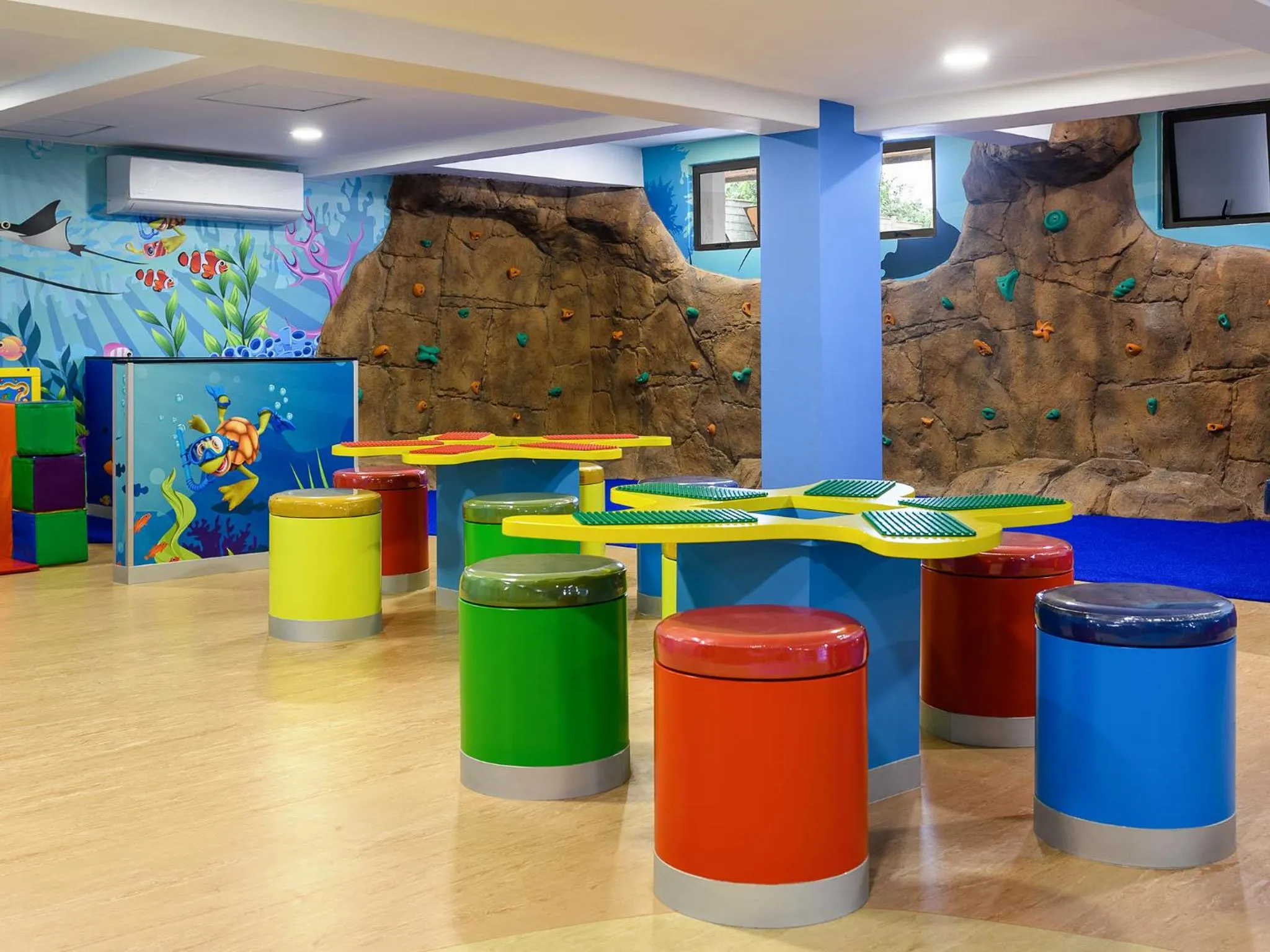 Game Room in Margate Beach Club