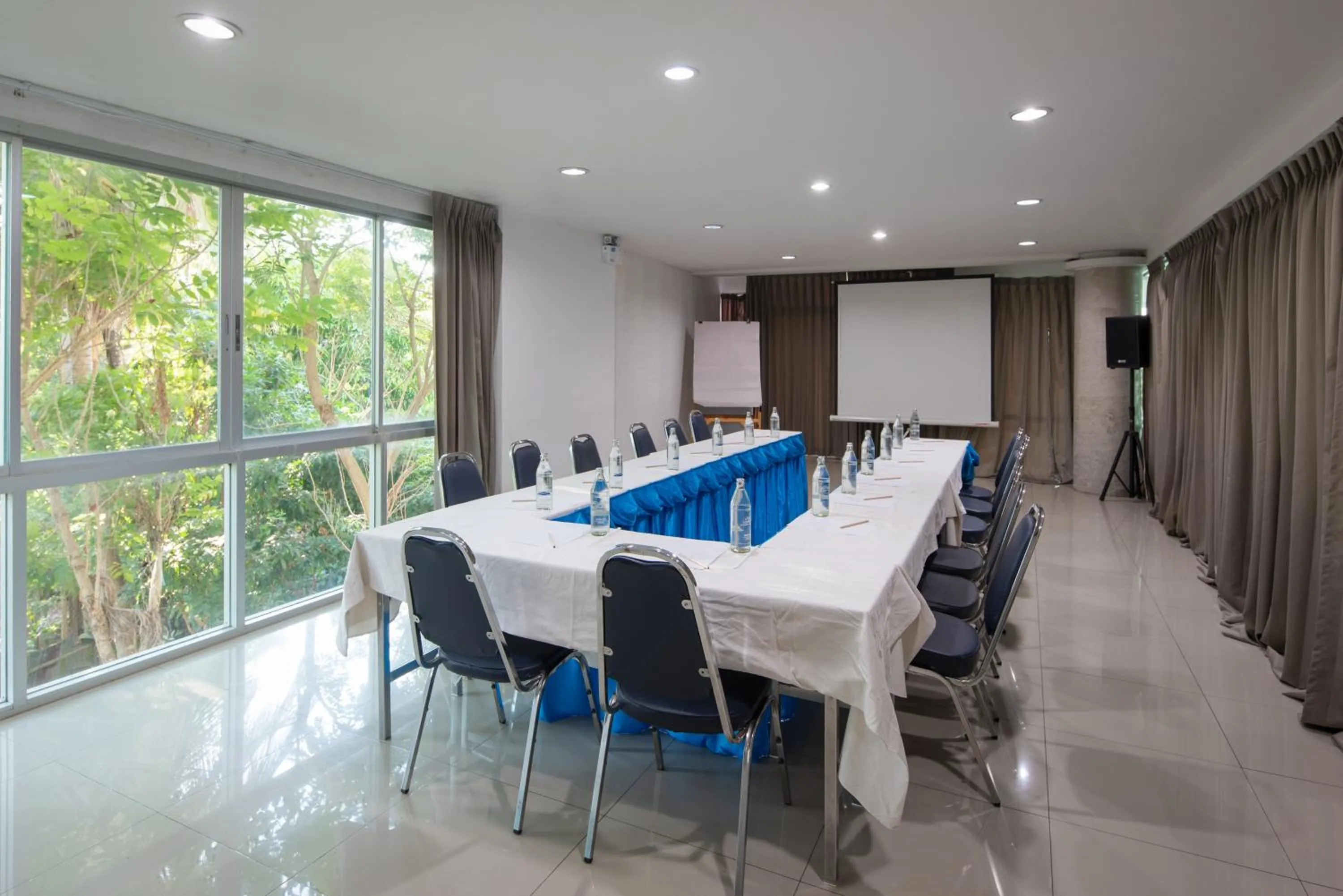 Meeting/conference room in Eco Inn Prime Mae Sot