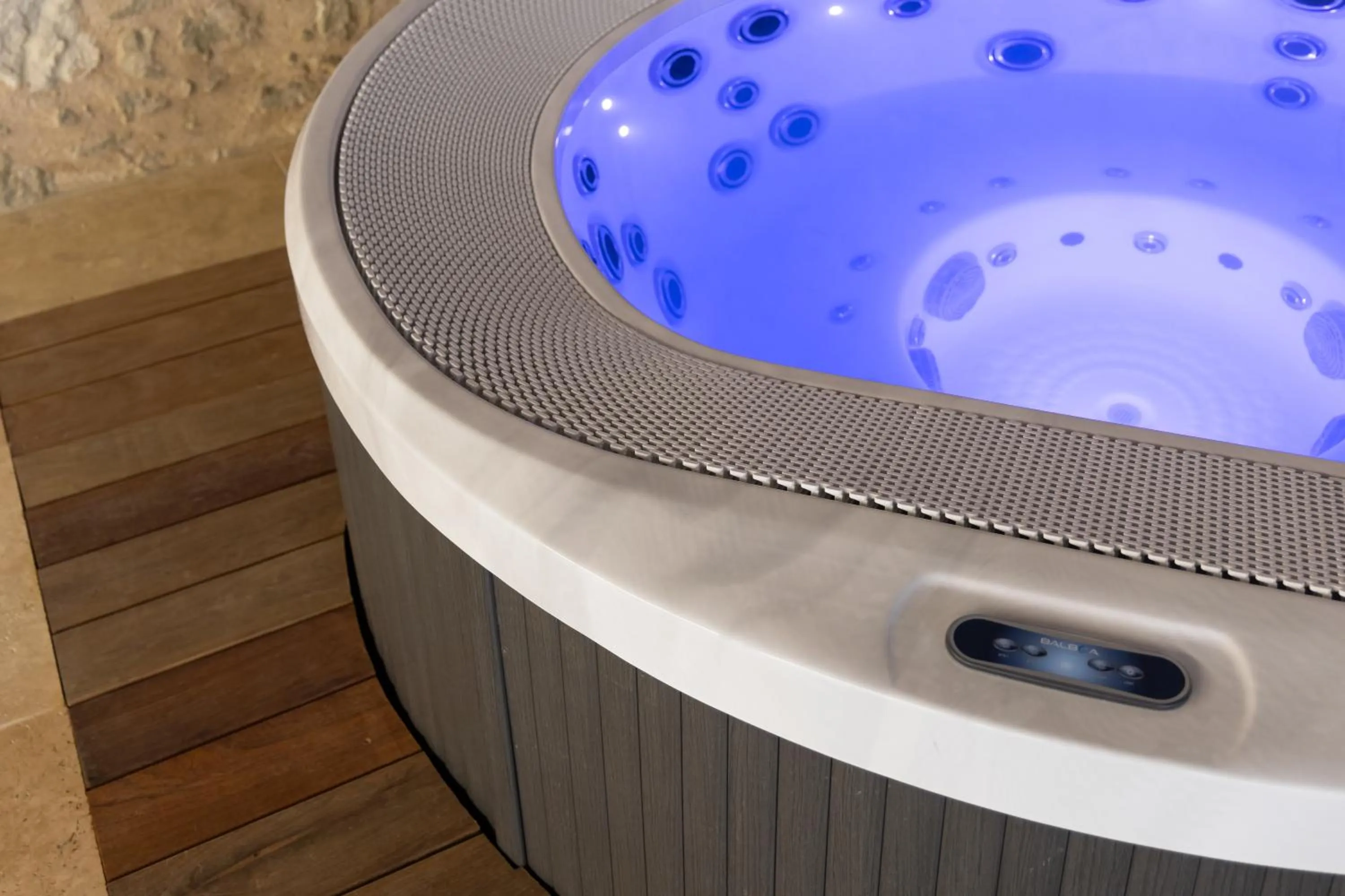 Spa and wellness centre/facilities in Le Domaine de Mestré, The Originals Relais