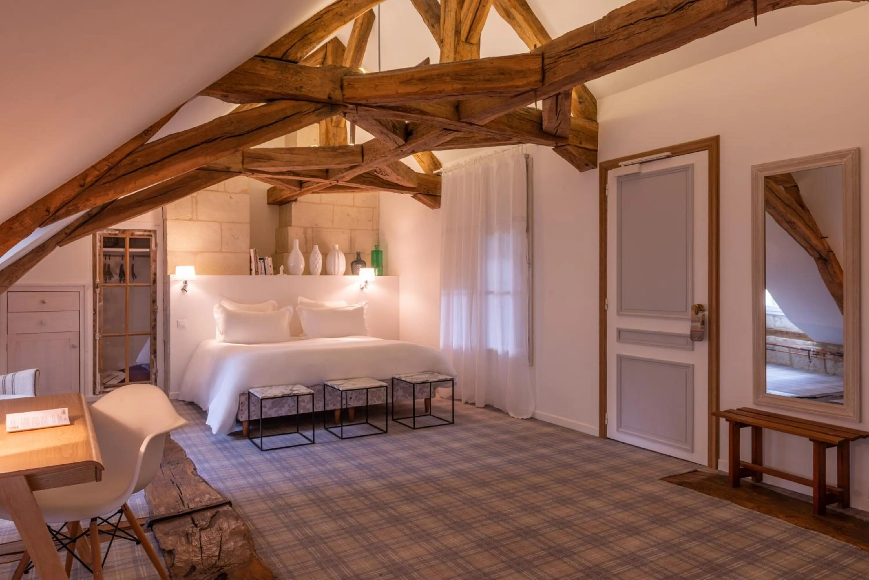 Bedroom, Bed in Le Domaine de Mestré, The Originals Relais