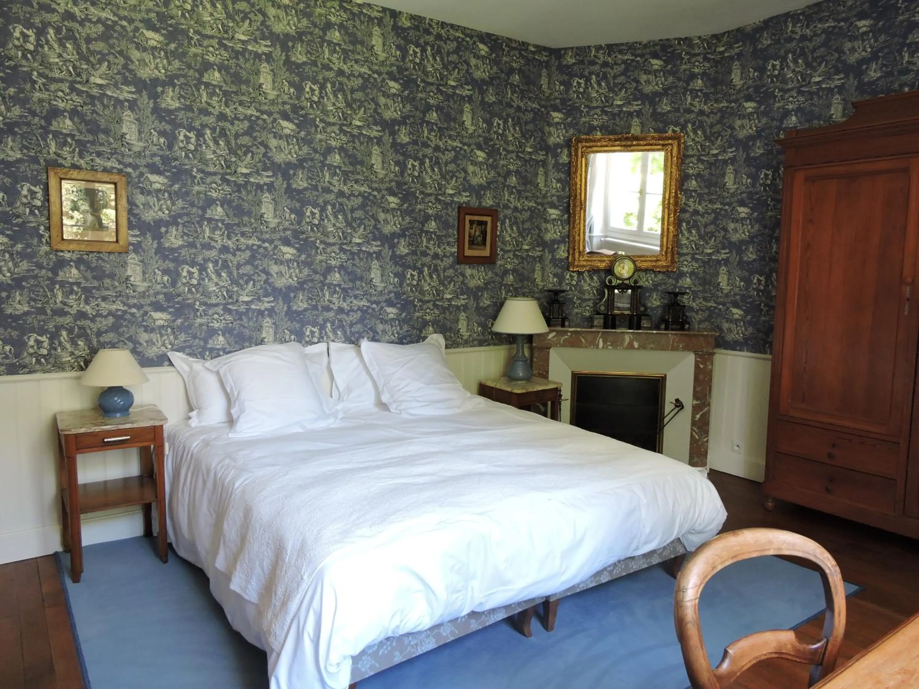 Bedroom, Bed in Le Domaine de Mestré, The Originals Relais