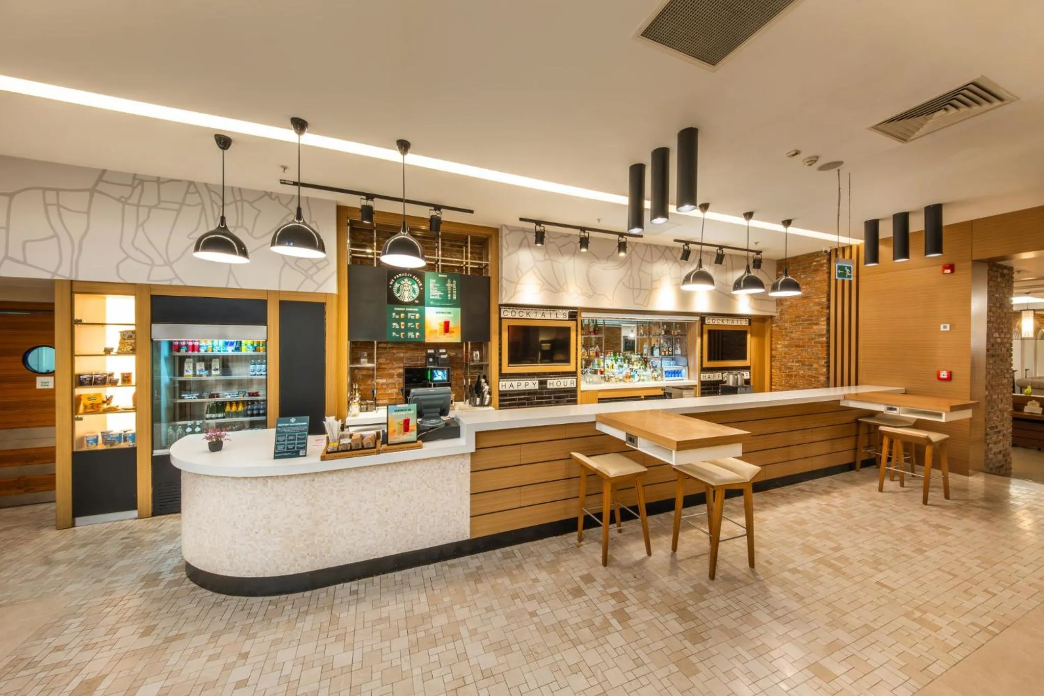 Lounge or bar in Holiday Inn Ankara - Cukurambar by IHG