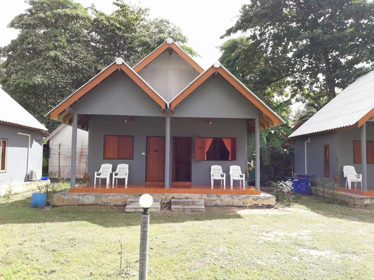 Photo of the whole room in Green Chilli Bungalows