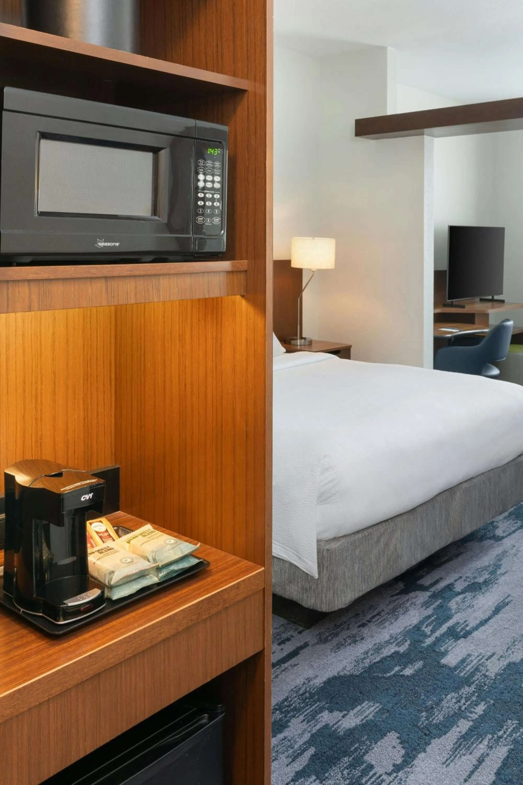 Photo of the whole room, Bed in Fairfield Inn & Suites by Marriott Delray Beach I-95